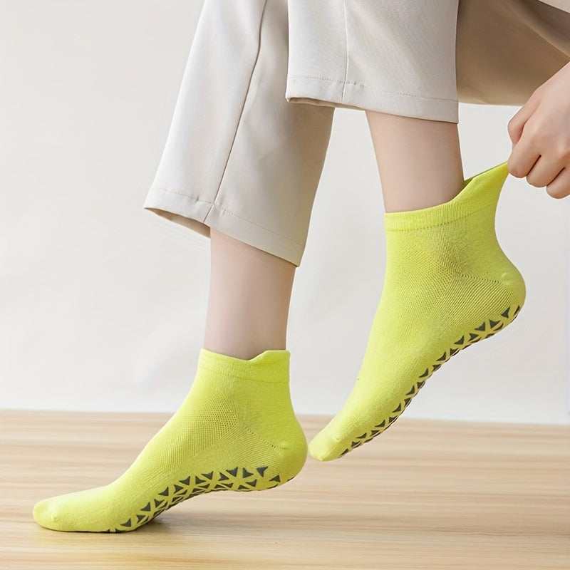 Women's Non-Slip Yoga Pilates Socks Breathable Tube Dance Training Socks
