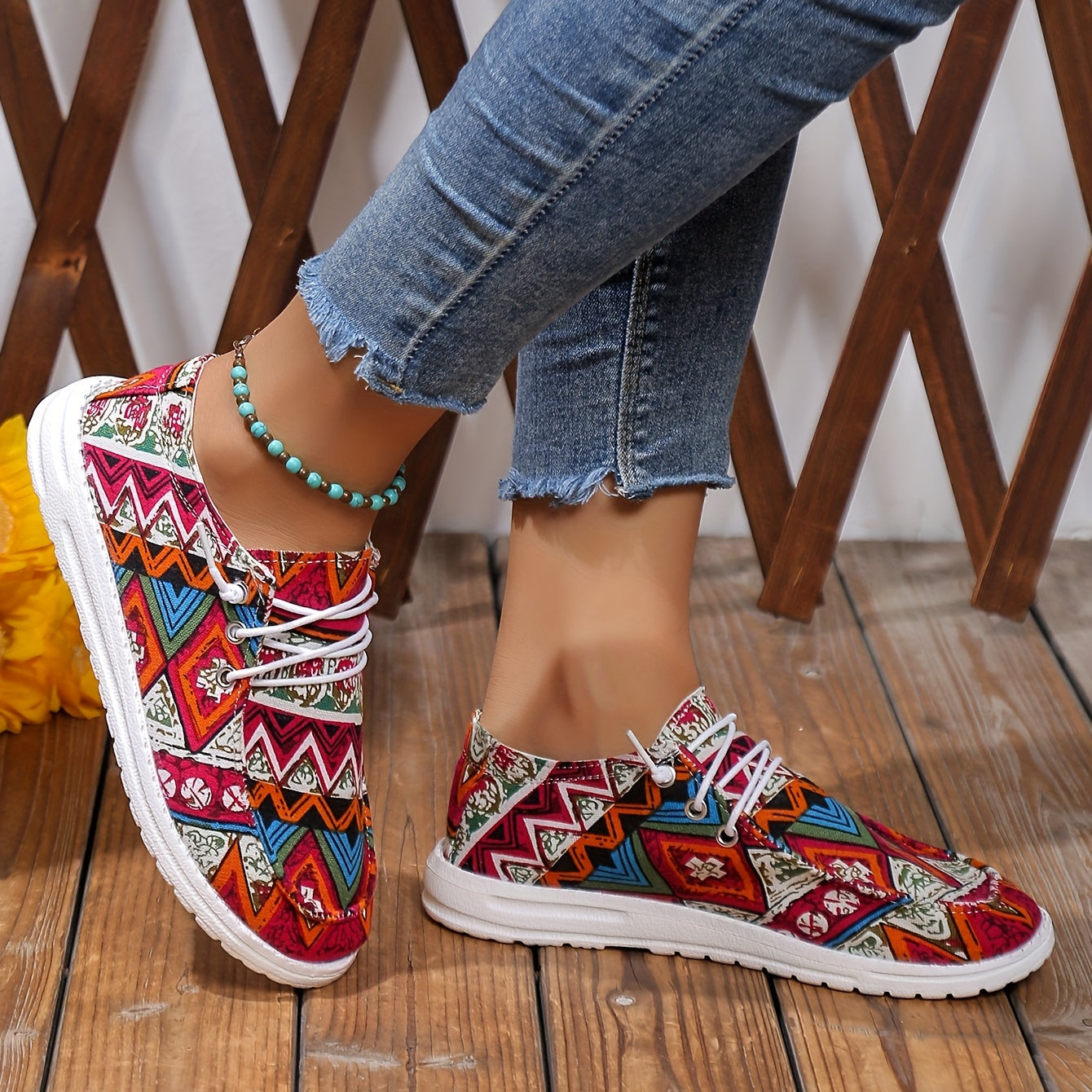 Women's Geometric Canvas Slip-On Shoes Lightweight Comfy Outdoor Casual Shoes