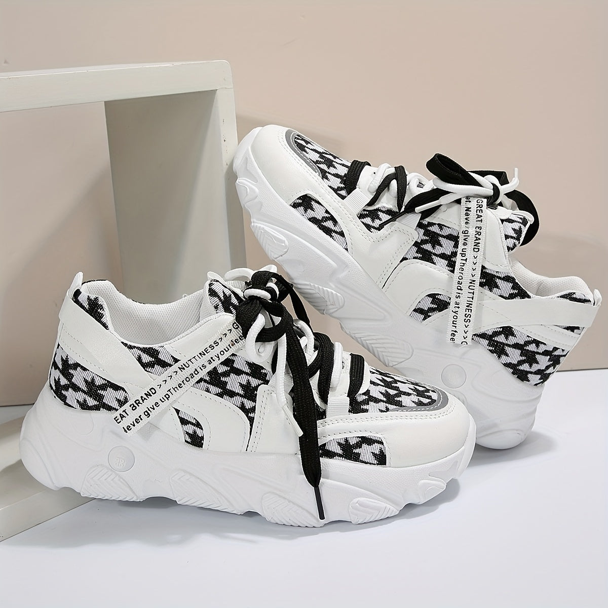 Women's Houndstooth Knit Sneakers Lace Up Low Top Platform Shoes