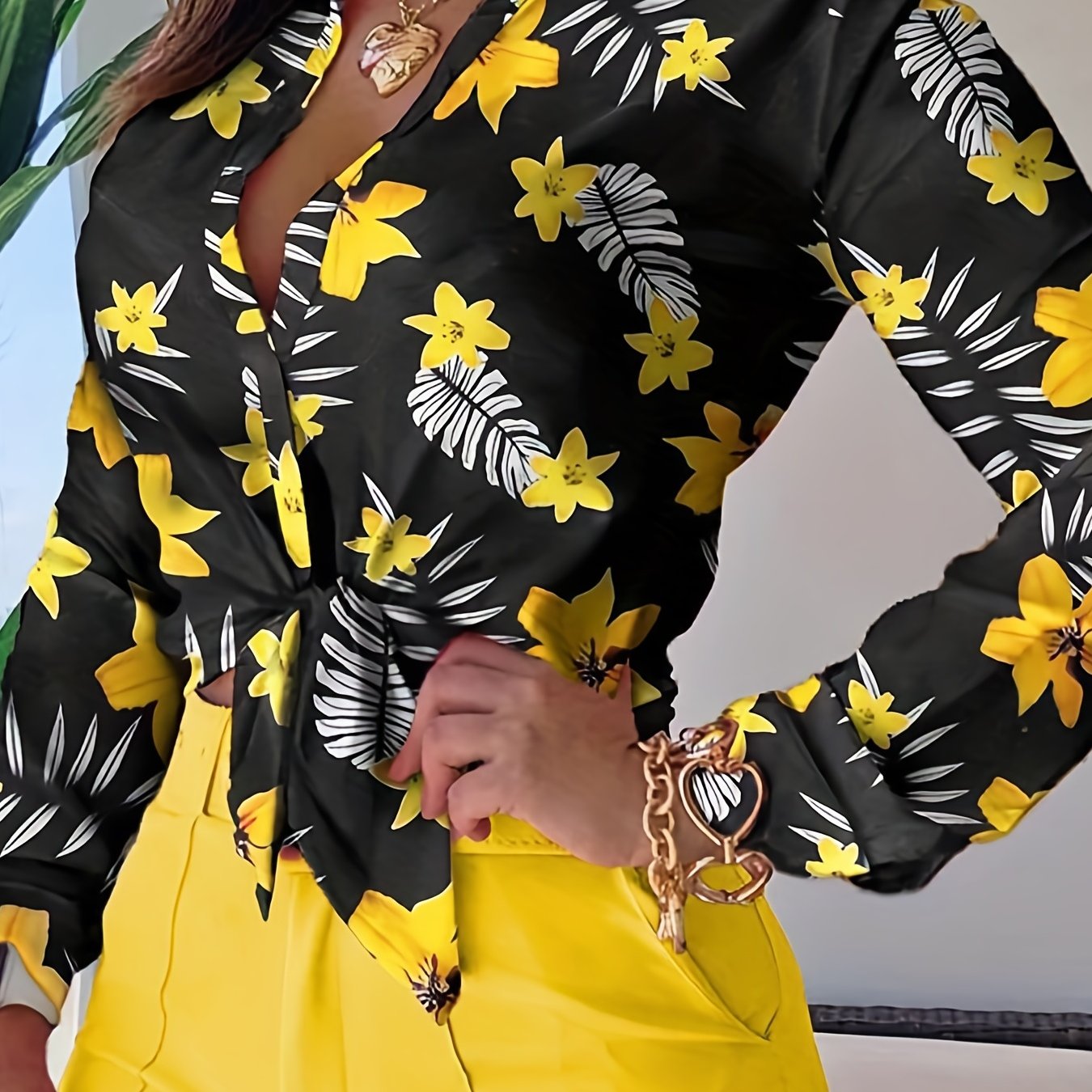 Plus Floral & Leaf Print Button Up Long Sleeve Blouse