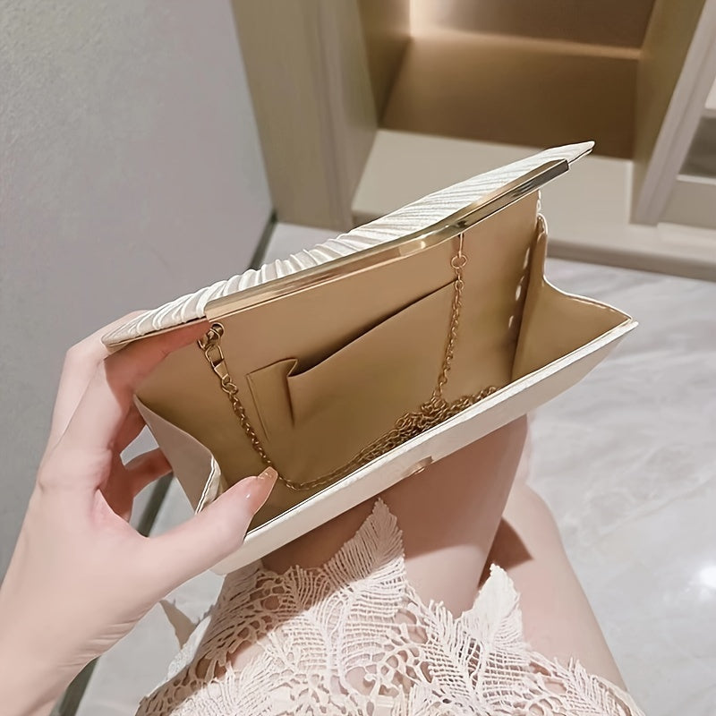 Diamond Pattern Clutch for Women Magnetic Closure Perfect for Evening