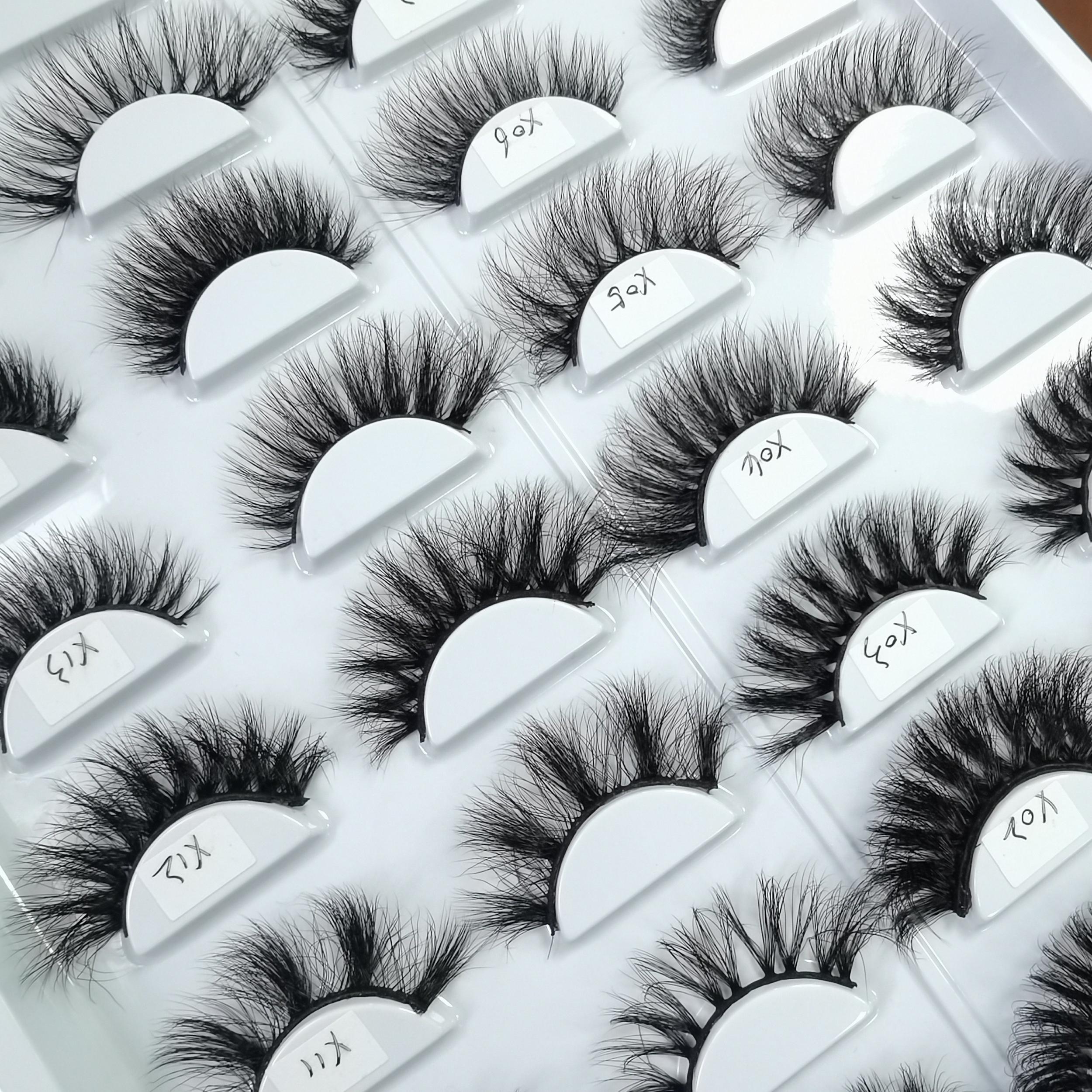 Soft and Natural 3D Mink False Eyelashes Bulk Pack with Carrying Case