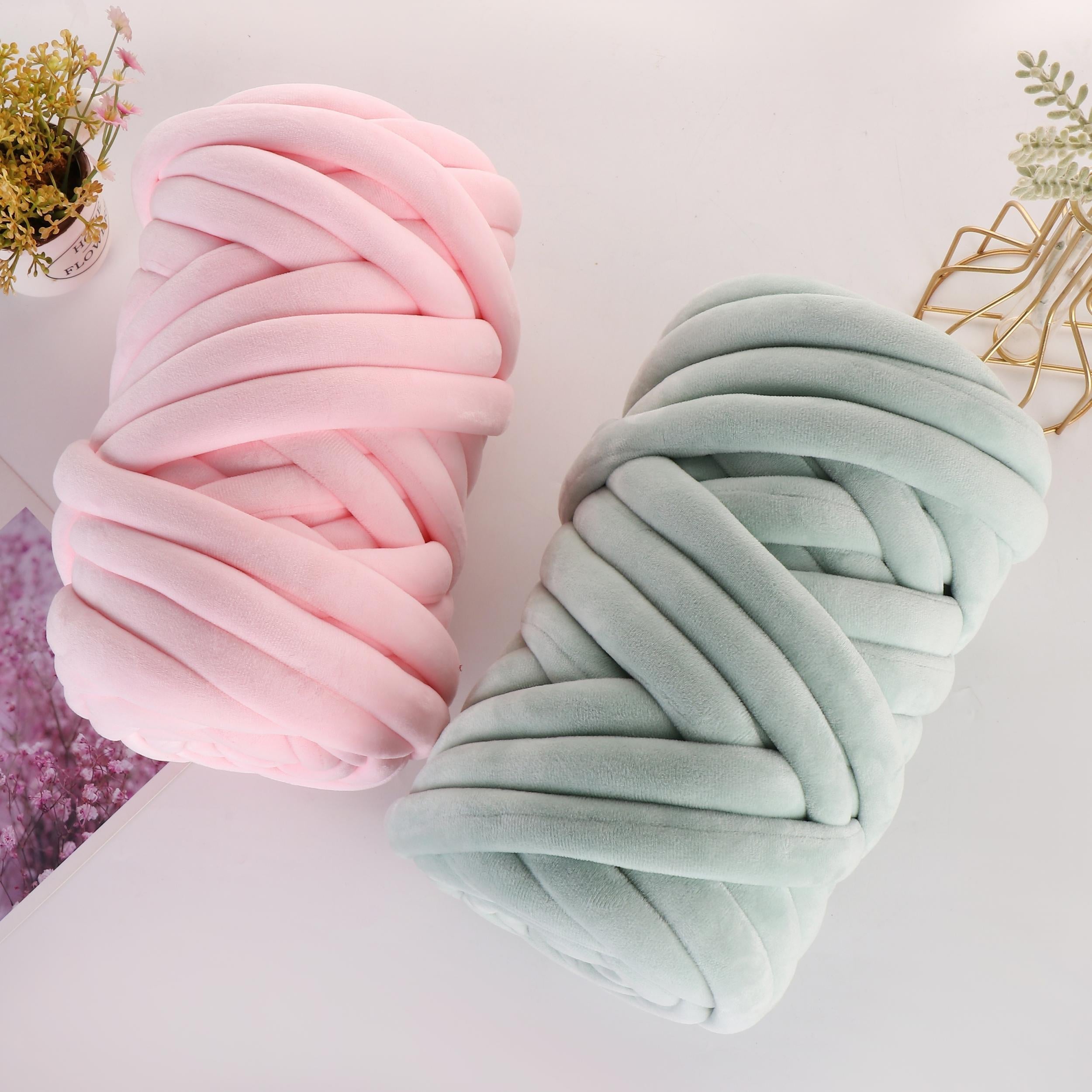 Chunky Arm Knitting Yarn 250g Roll