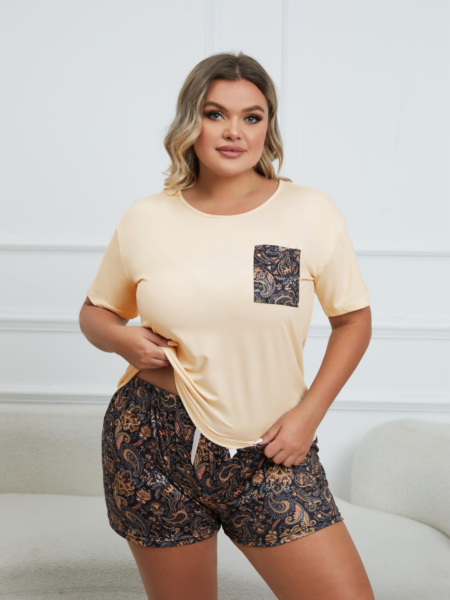  Leopard Print Tee & Bow Knot Shorts Pajama Set