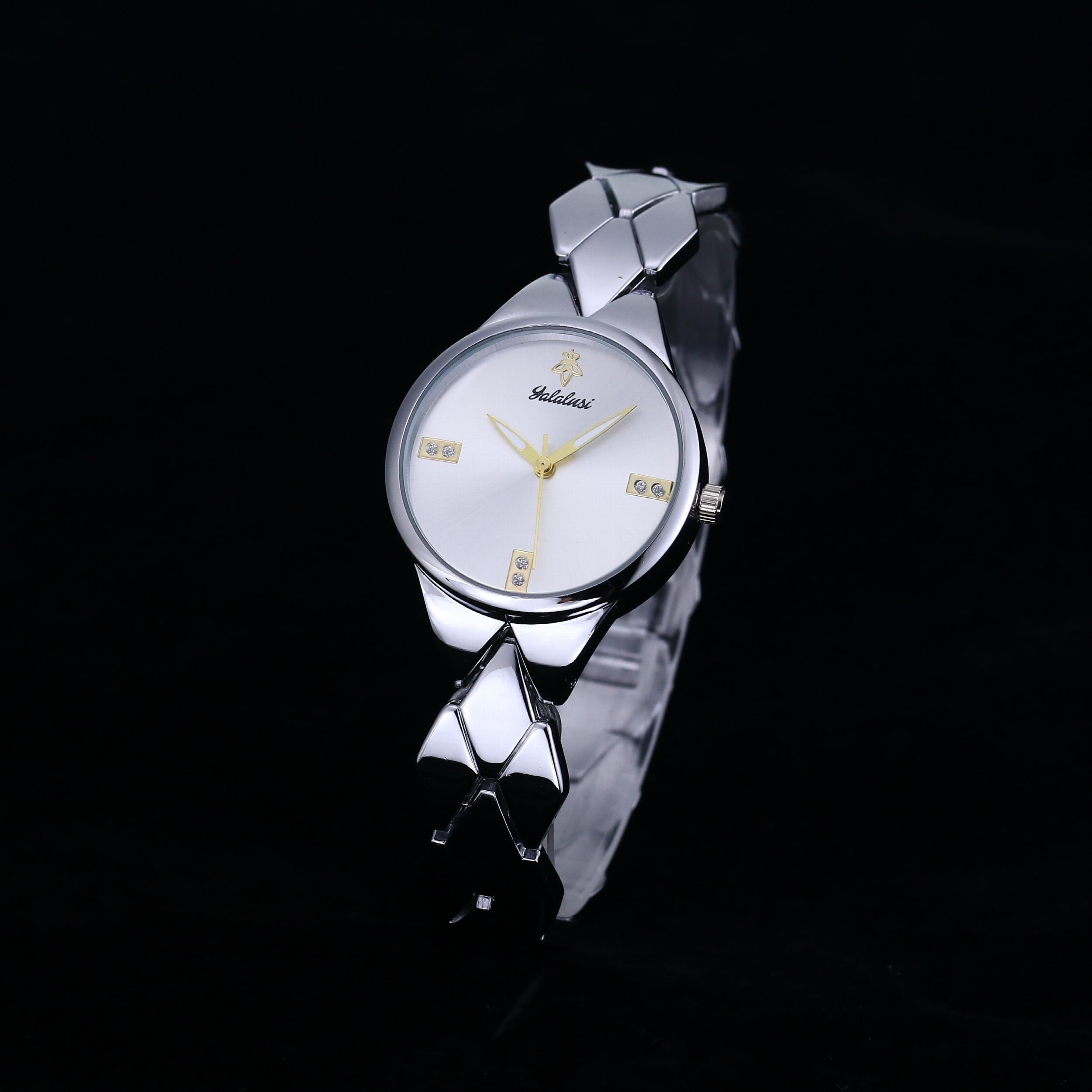 Creative Ladies Wrist Watch for Holiday Party Gift Women Accessories