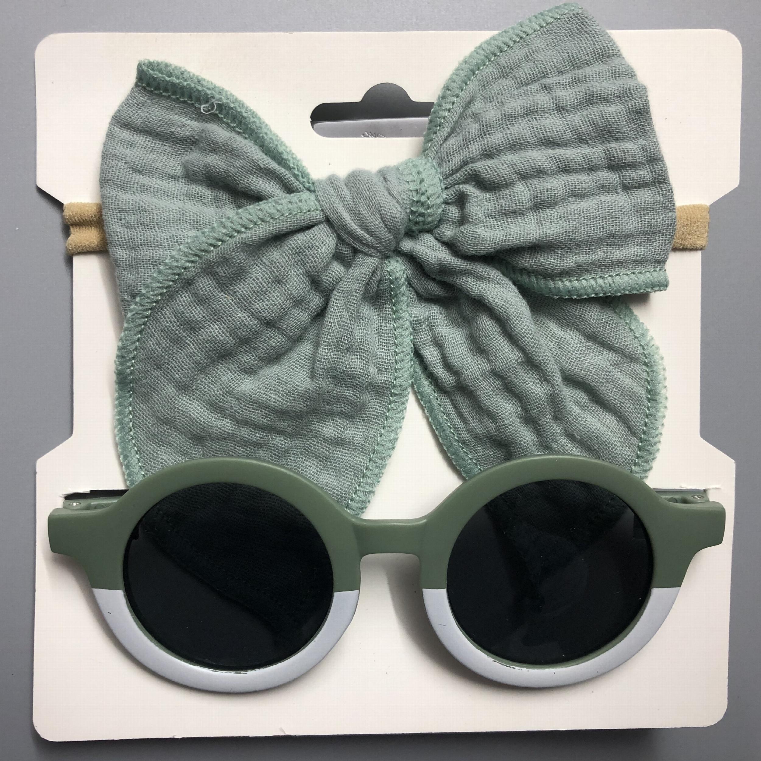 2pcs Baby Girls Bowknot Hairbands & Flower Sunglasses Set