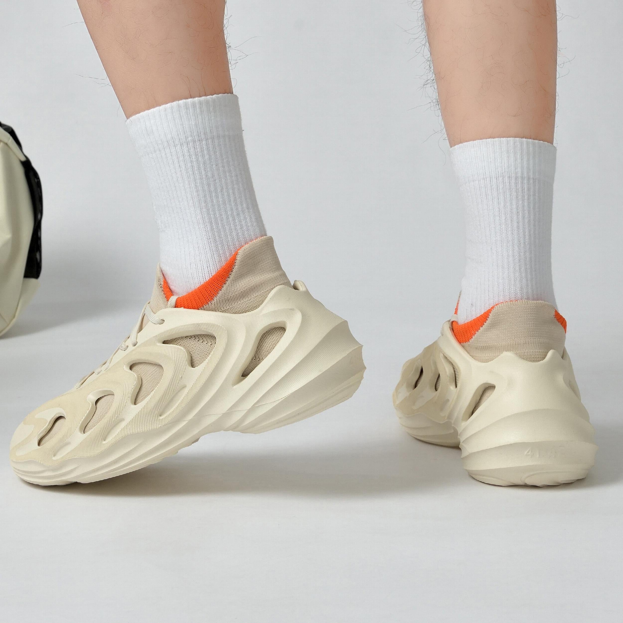 Men's Lightweight Breathable Foam Runner for Summer