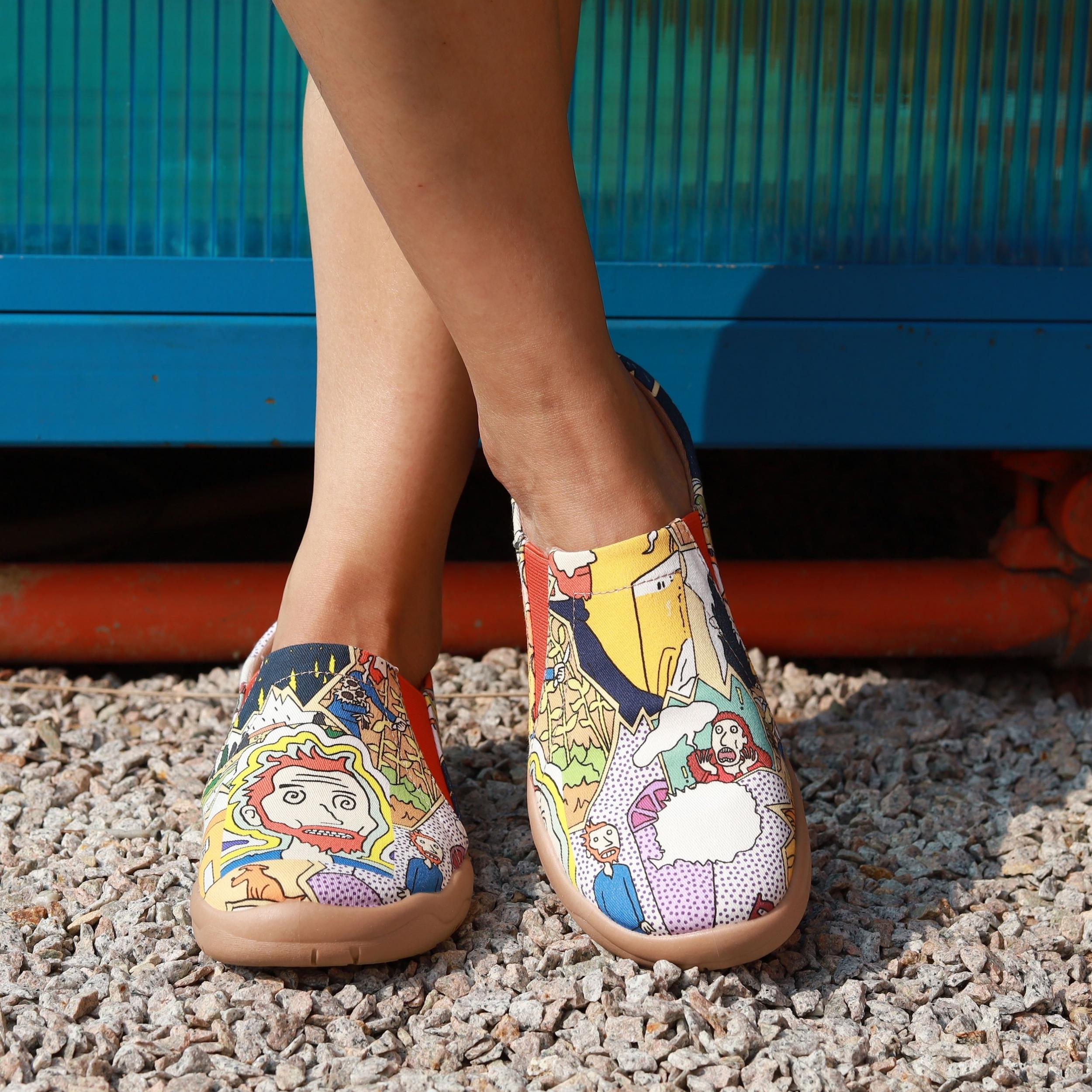 Women's Cartoon Pattern Flat Slip On Non slip Shoes Lightweight Casual Travel