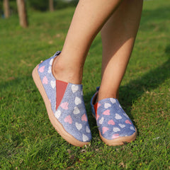 Women's Heart Pattern Canvas Slip On Flat Shoes