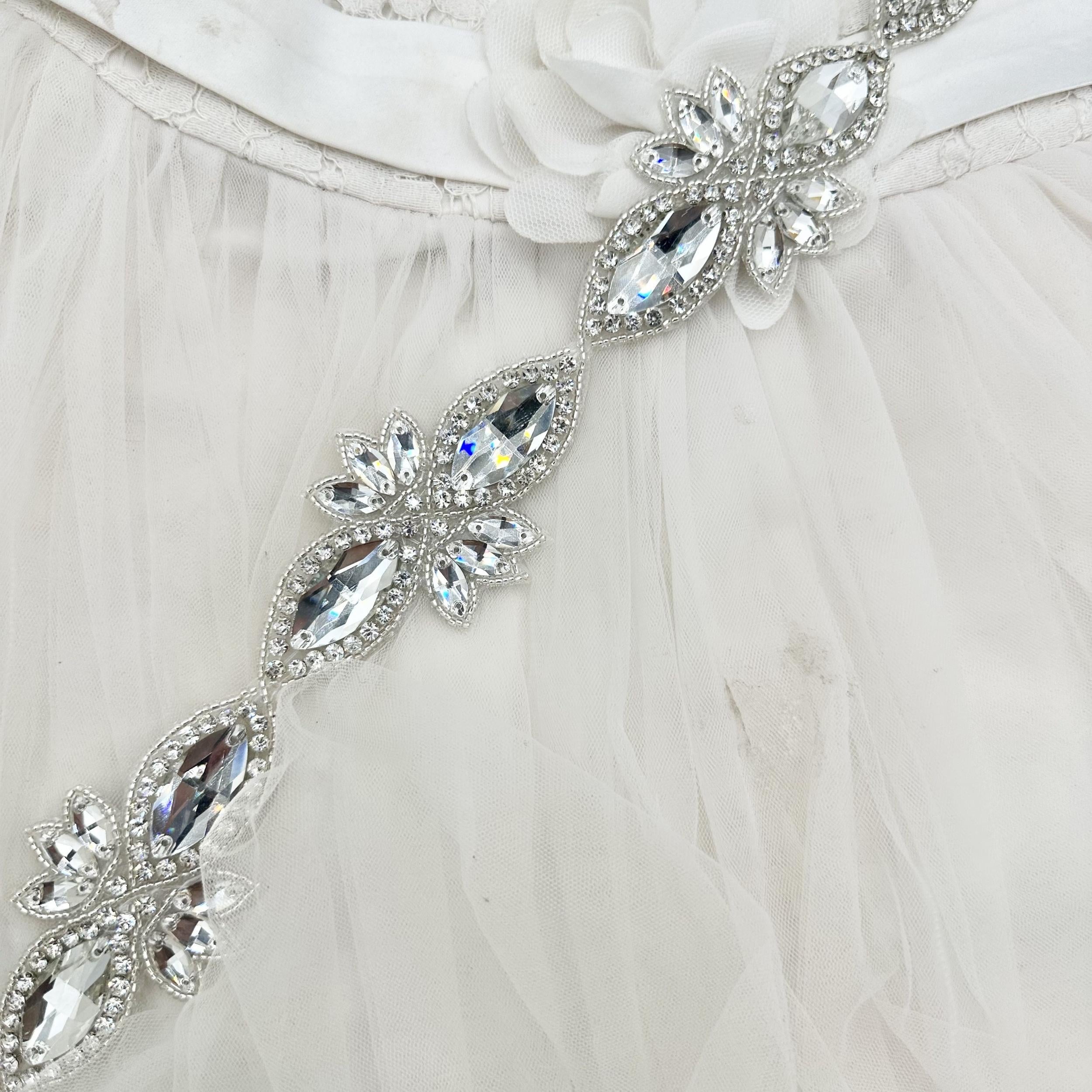 Elegant Glass Buckle with Golden Leaves and Crystal Beads
