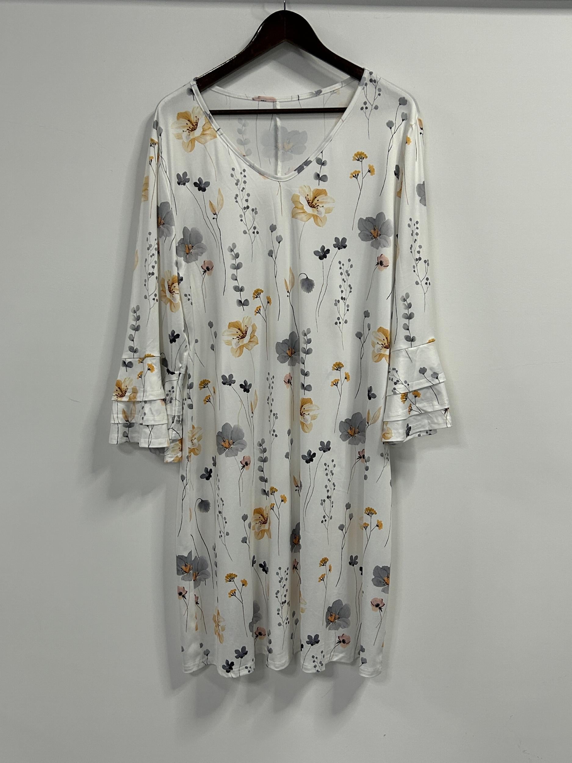 Women's Plus Floral Print Layered Sleeve V Neck Slight Stretch Dress