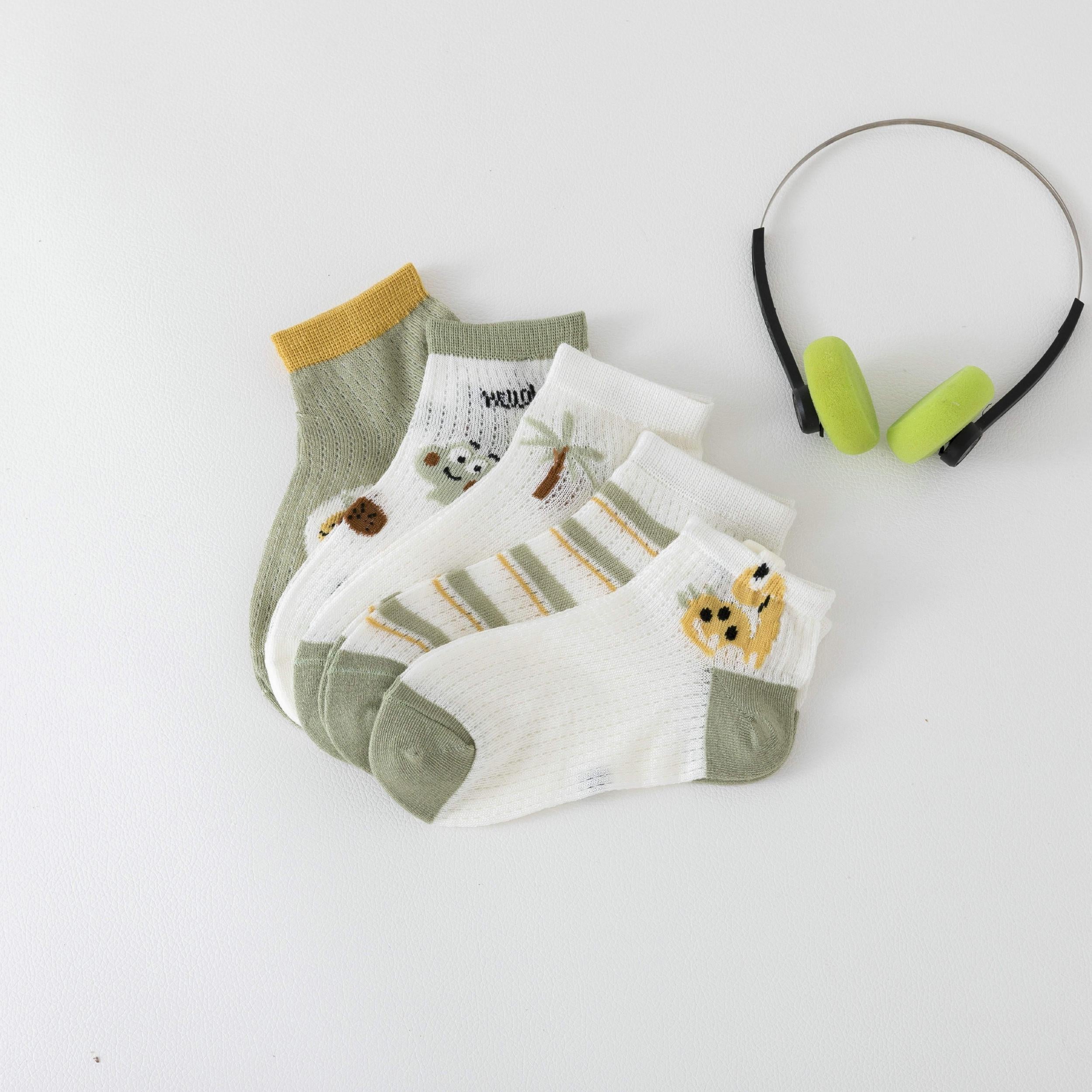 Boys Dinosaur Pattern Ankle Socks, Comfy Mesh Breathable, 0-12 Years