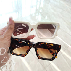 Retro Square Sunglasses Women Classic Vintage Sun Glasses