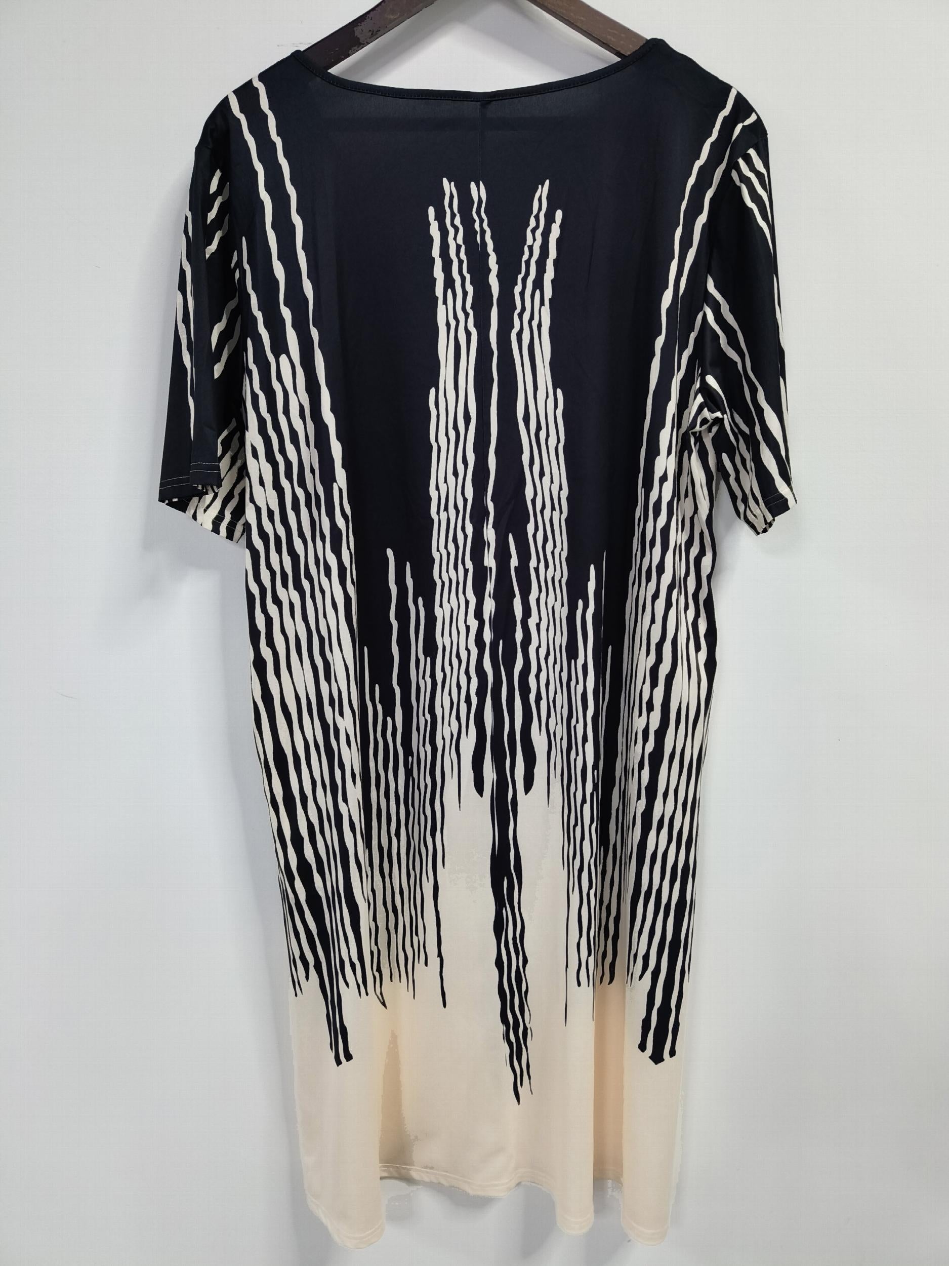  Stripe Print Short Sleeve Casual Dress with Pockets