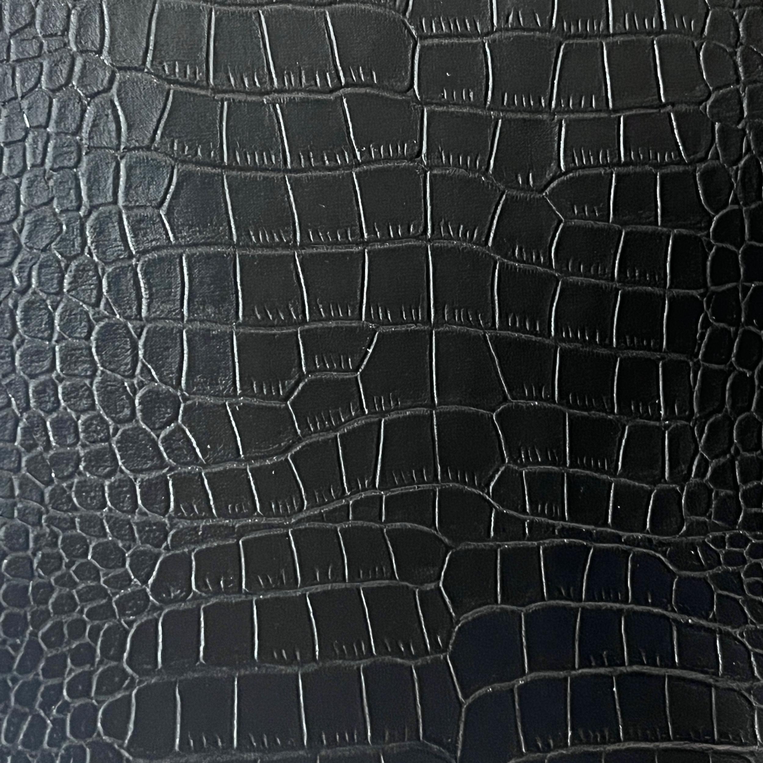 1pc PU Leather Fabric Crocodile Pattern Road Leather Fabric 0.91 Meter