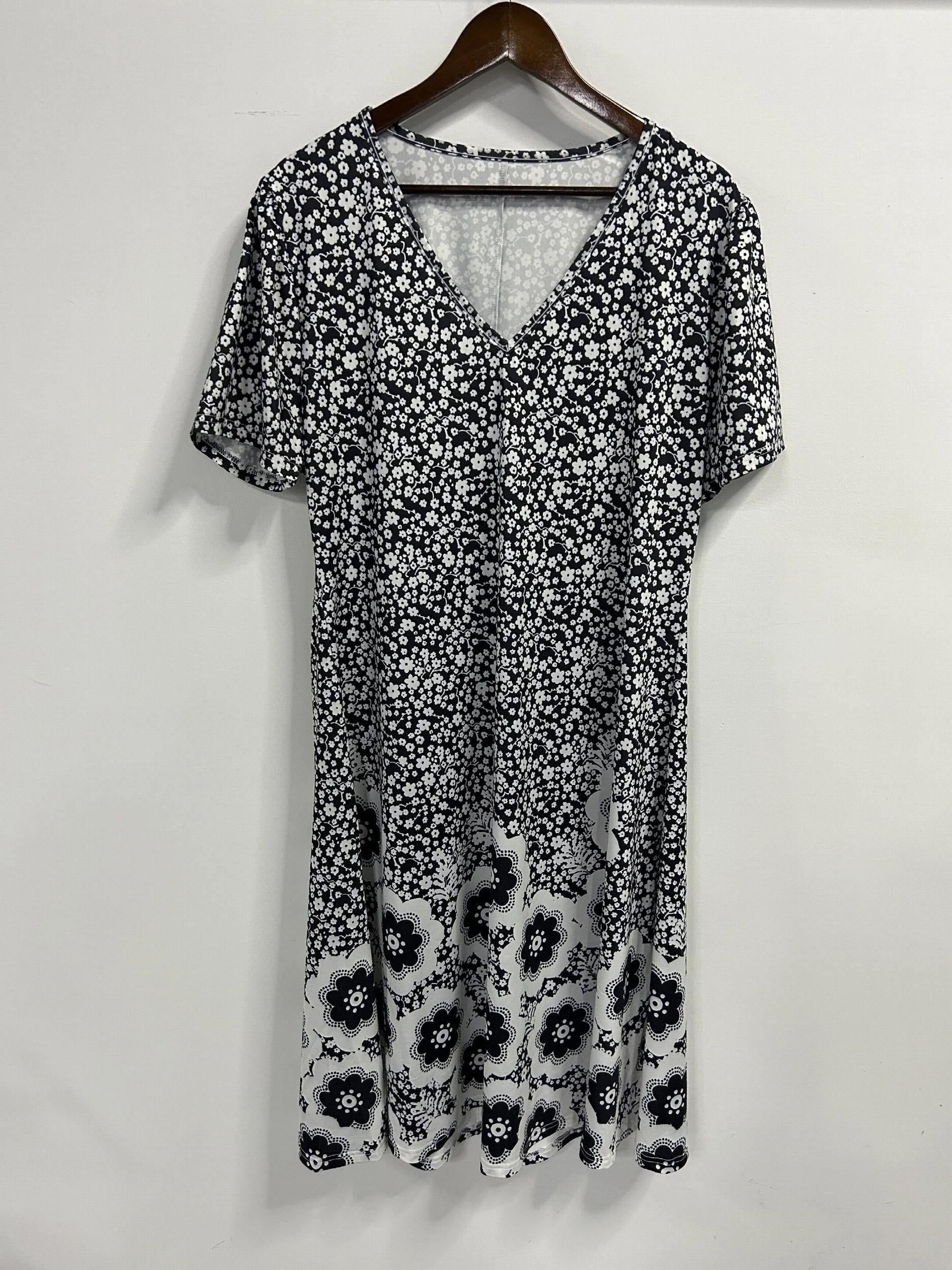  Floral Print Short Sleeve Loose Dress