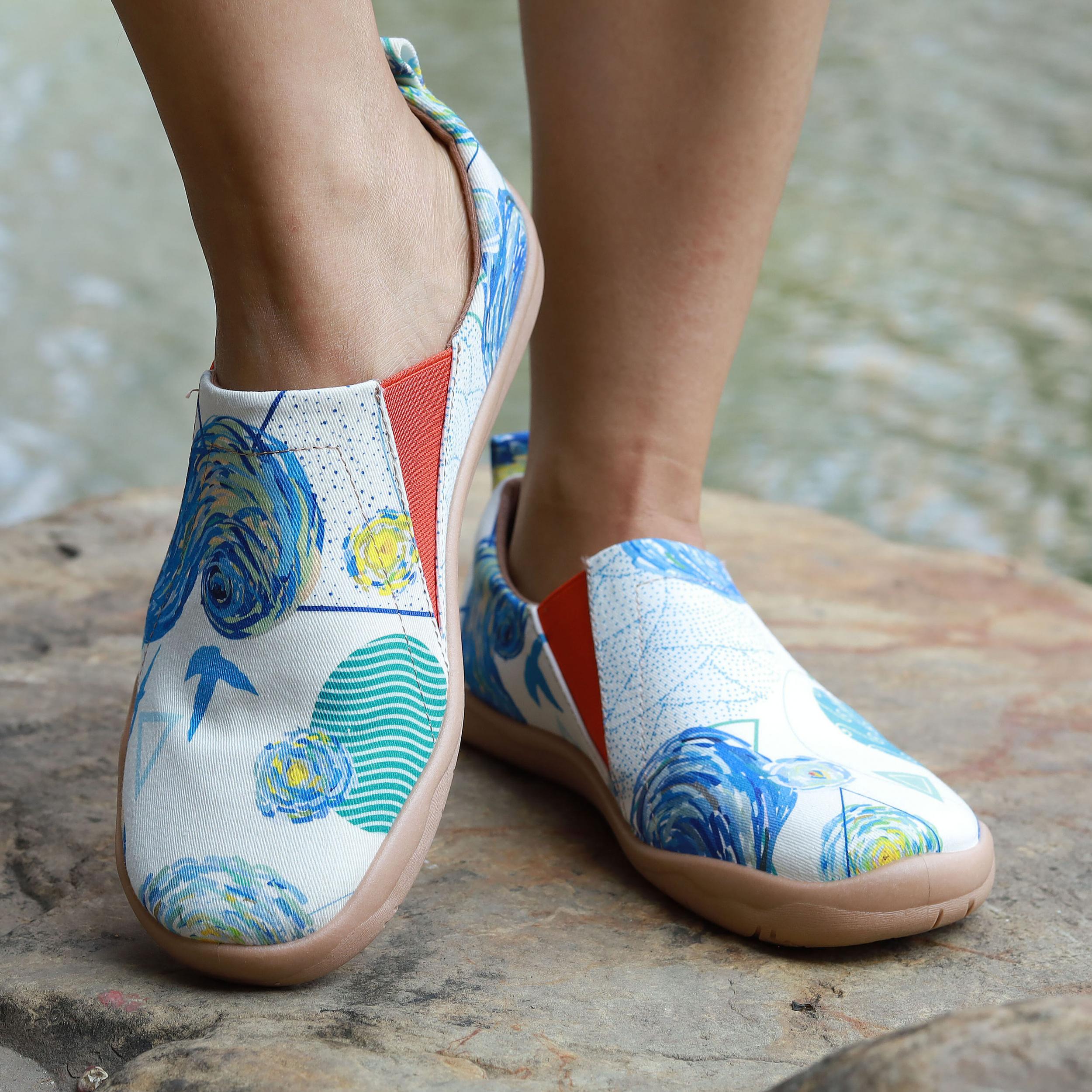 Women's Print Flat Loafers Slip On Shoes Comfy Travel Shoes