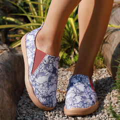Women's Flower Pattern Flat Shoes Slip On Low Round Toe Casual Comfy Shoes