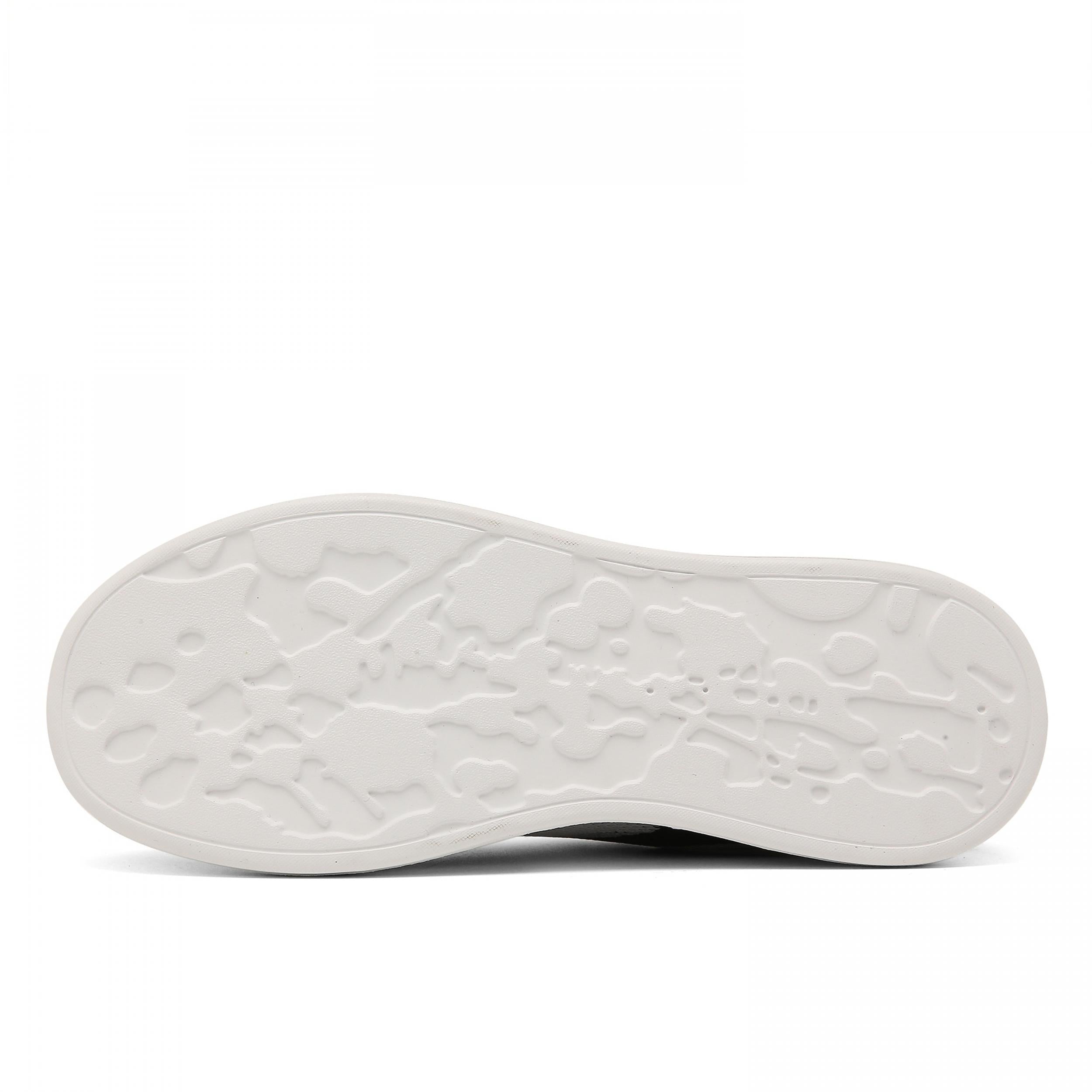 Breathable Lightweight Flat Wear Resistance Skate Shoes Casual Versatile