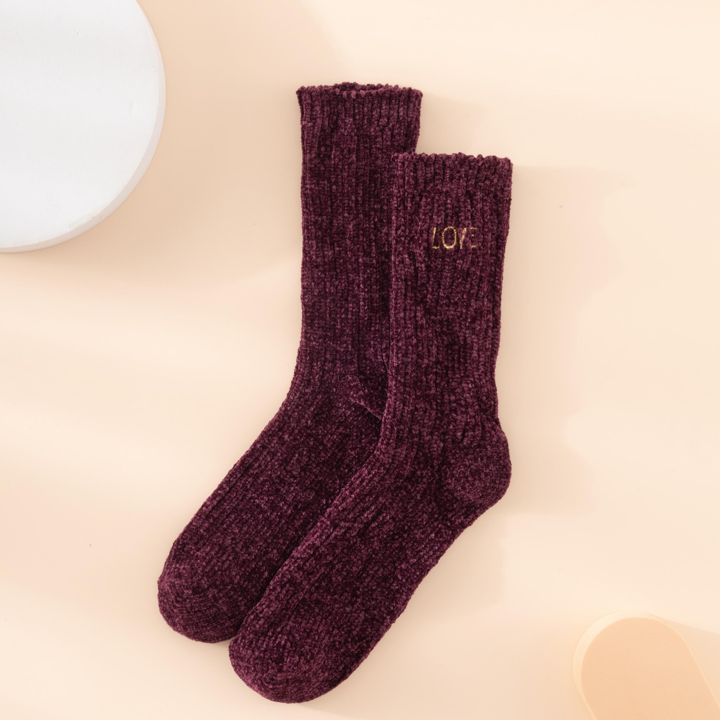 Heart Pattern Crew Socks Women's Stockings