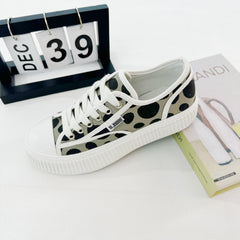 Women's Polka Dot Canvas Low Top Lace Up Sneakers