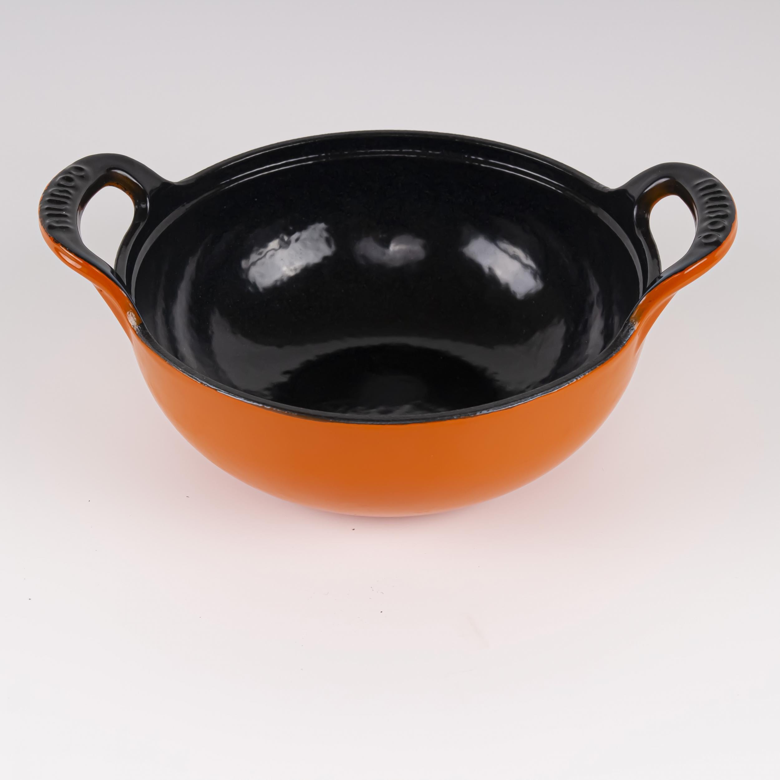 Vintage Enameled Cast Iron Dutch Oven W/ Wooden Lid