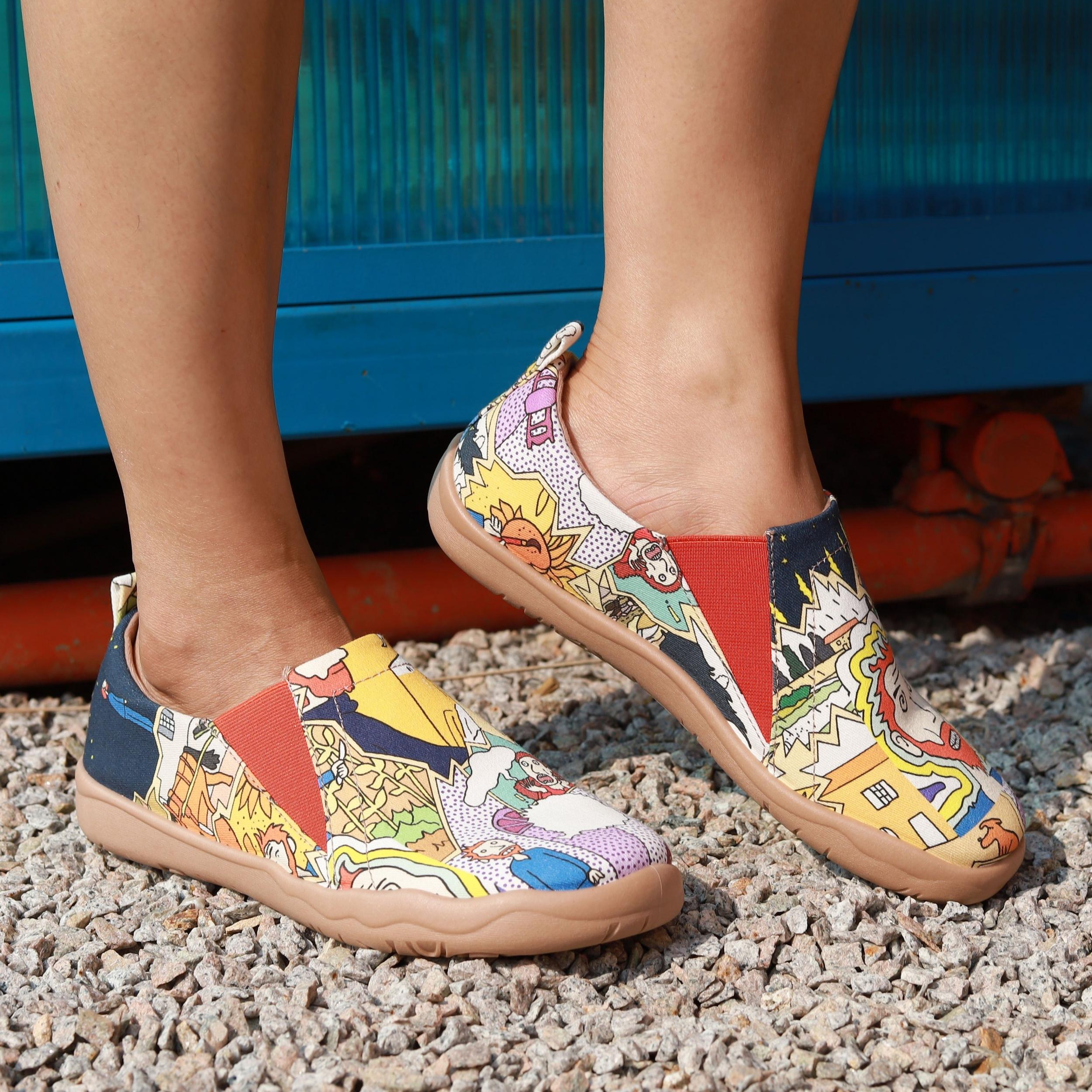Women's Cartoon Pattern Flat Slip On Non slip Shoes Lightweight Casual Travel