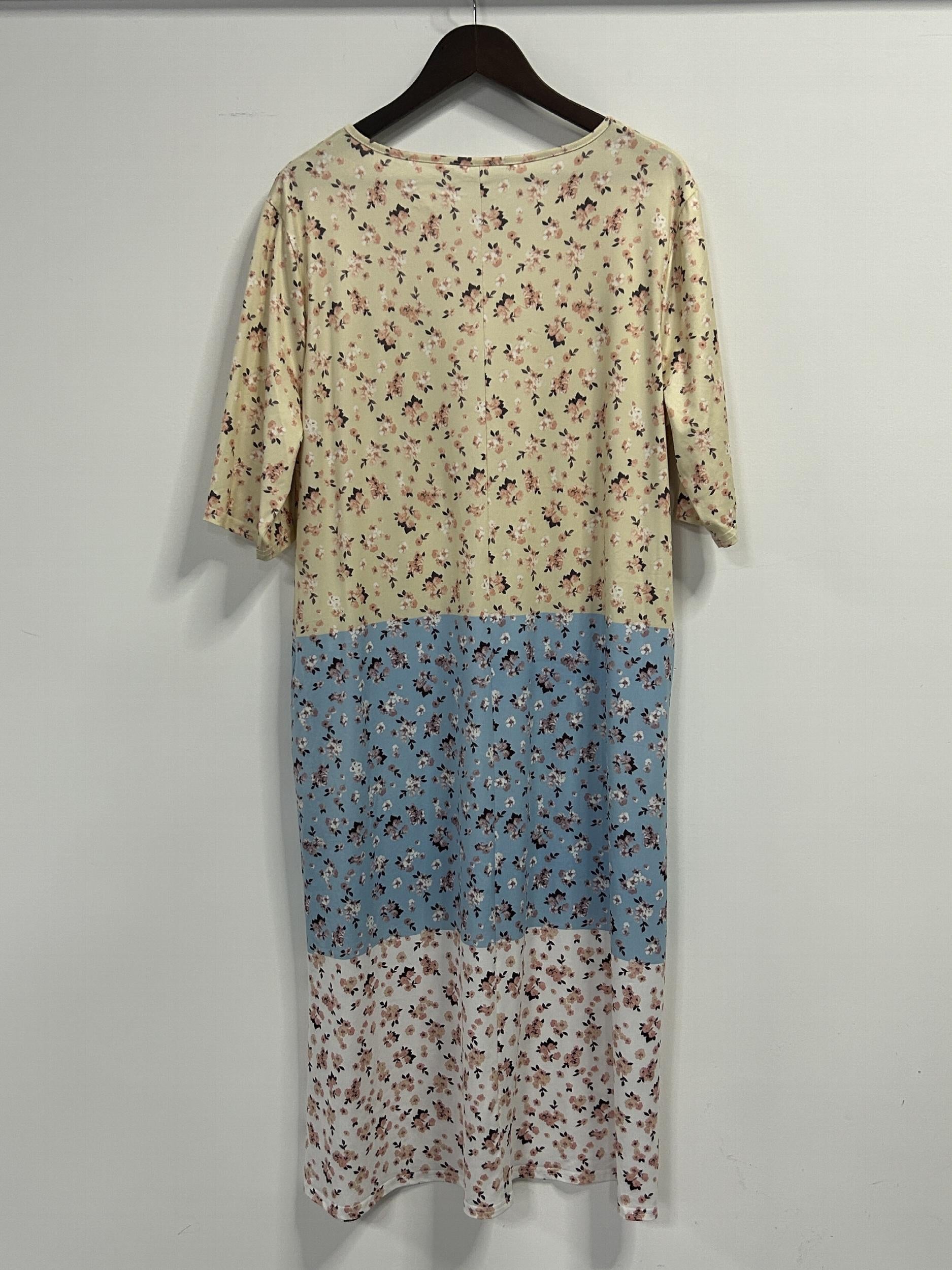 Colorblock Ditsy Print Notched Neck Dress