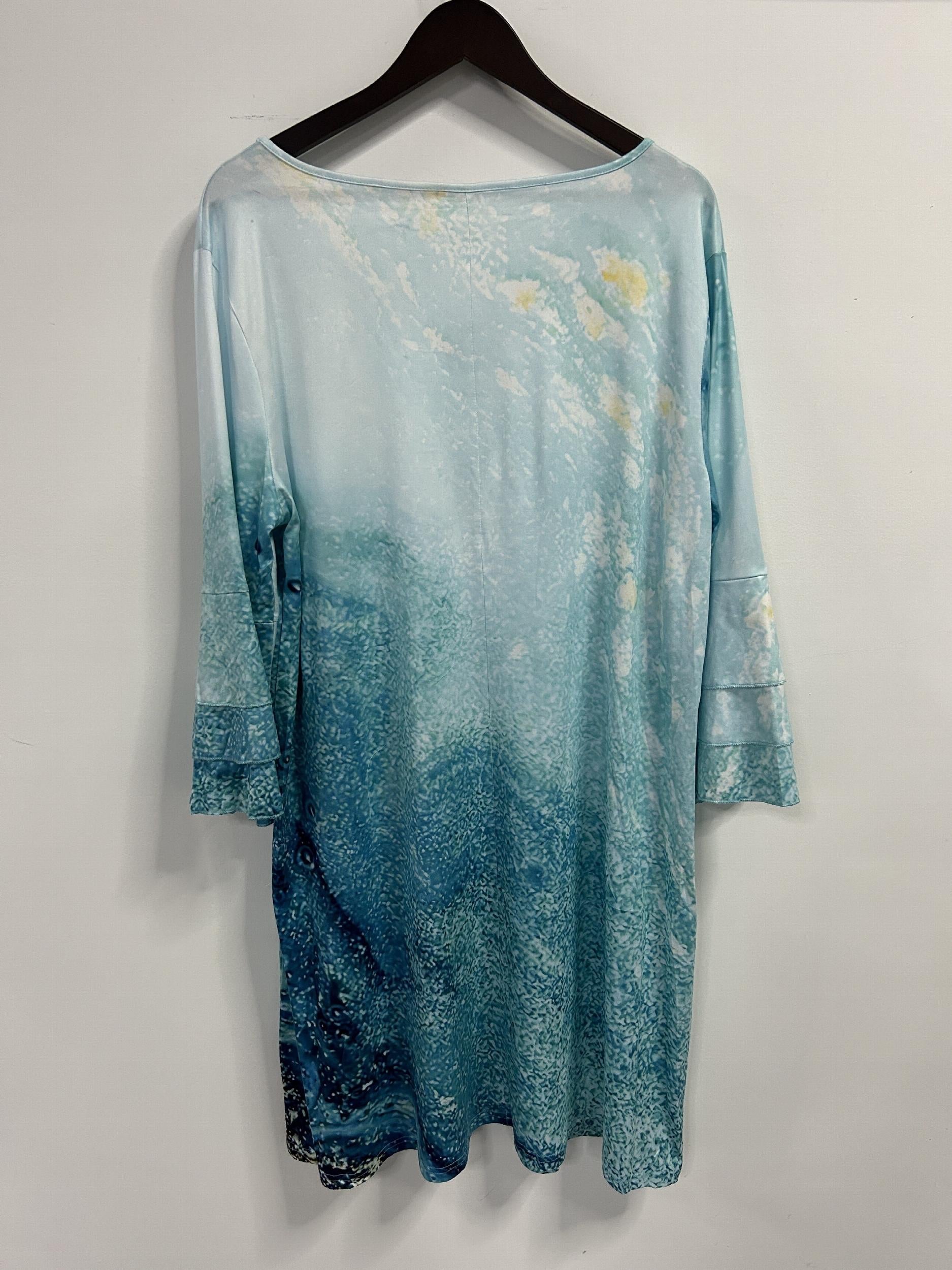  Ombre Print Flared Sleeve V Neck Dress