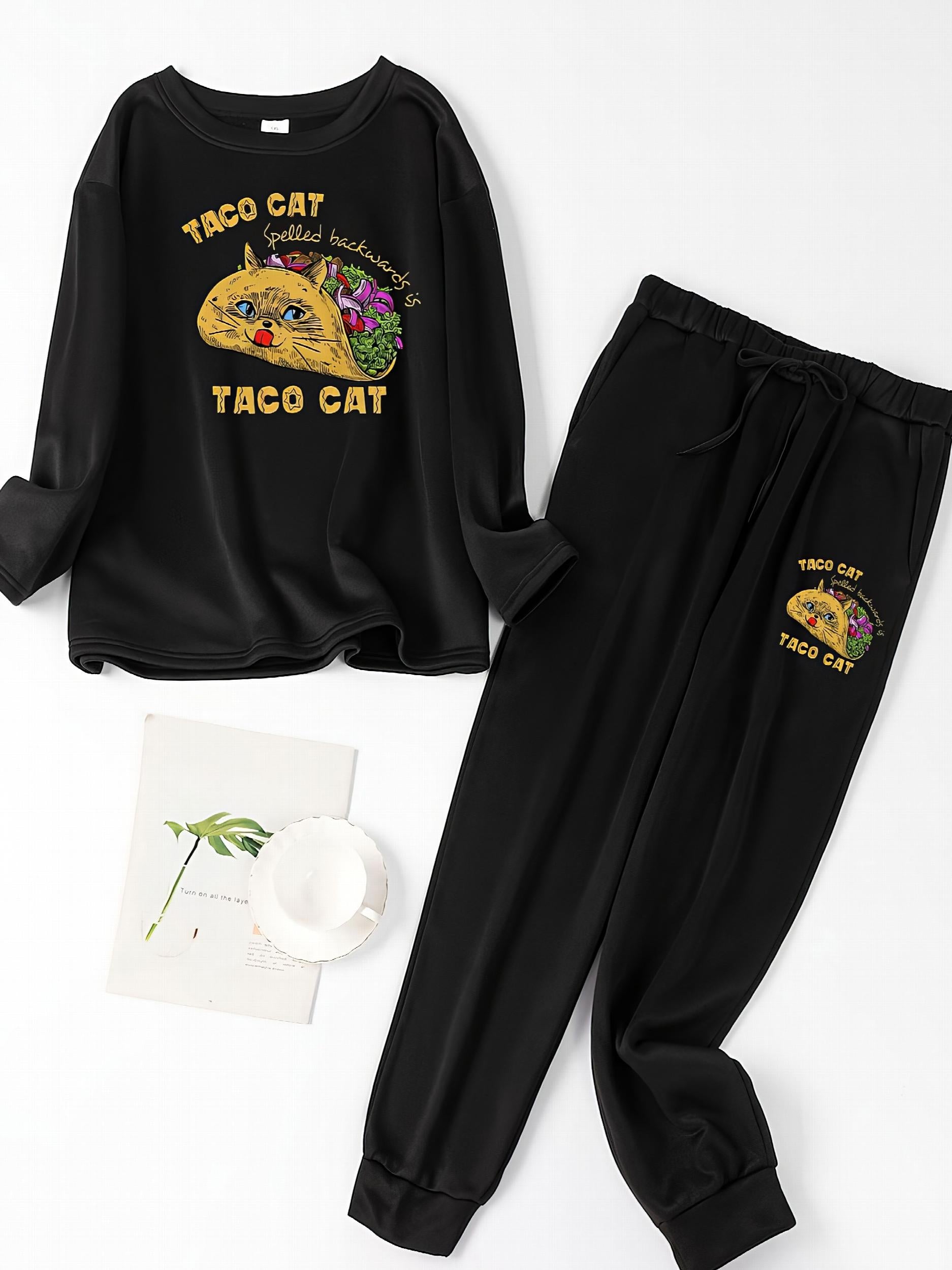 Plus Size Cat Print Fleece Tee & Joggers Pajamas Set