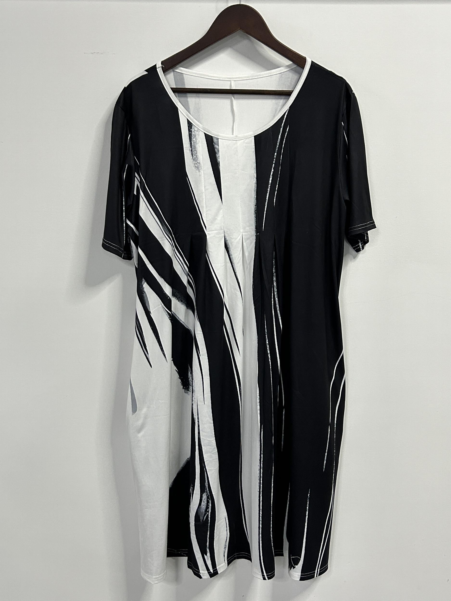  Colorblock Stripe Print Round Neck Dress With Pockets