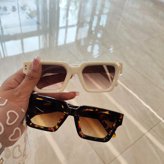 Retro Square Sunglasses Women Classic Vintage Sun Glasses