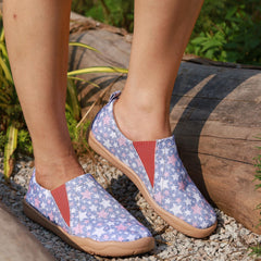 Women's Colorful Stars Pattern Slip On Low Round Toe Flat Canvas Shoes