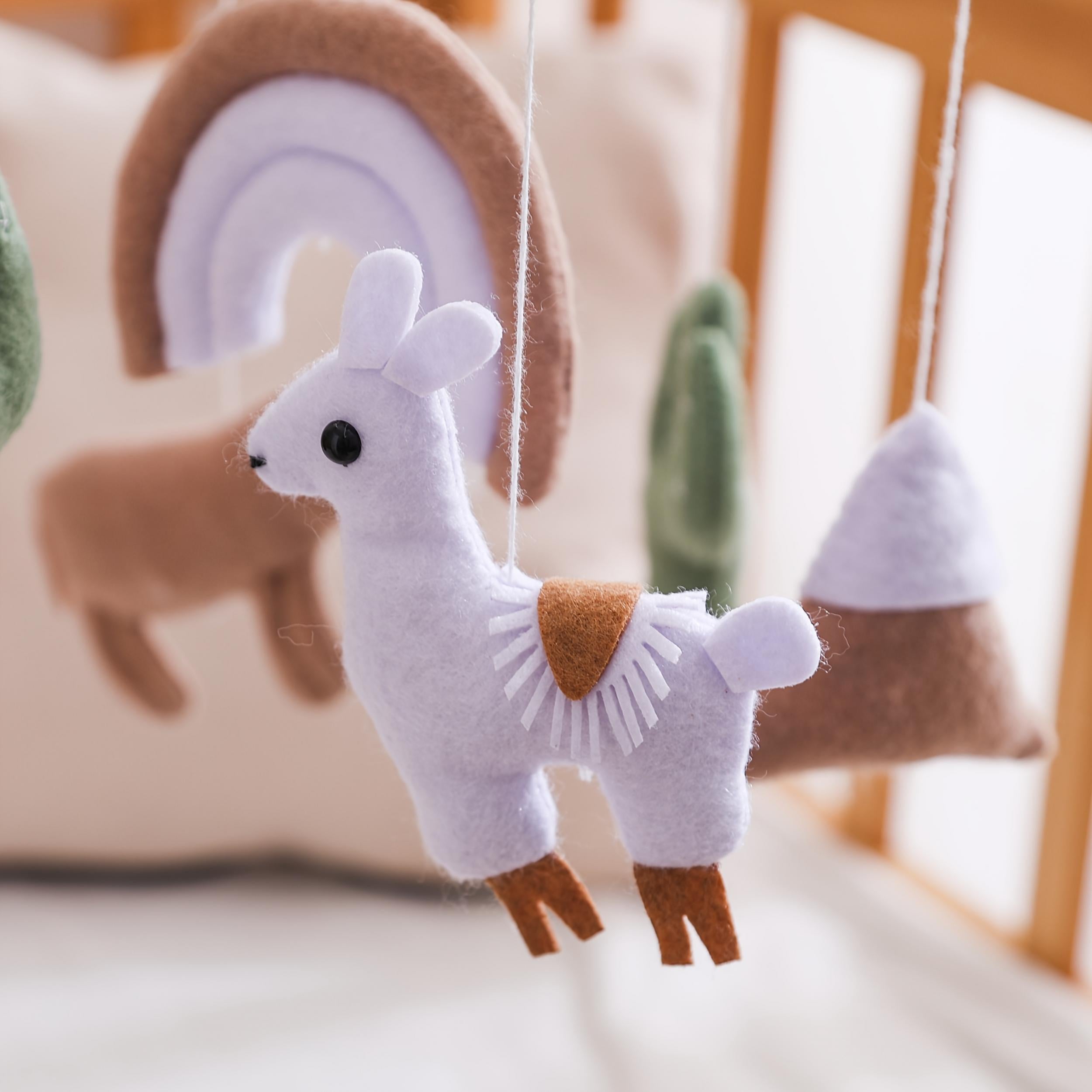 Baby Sheep & Star & Moon Bed Bell Crib Alpaca Theme Bed Bell