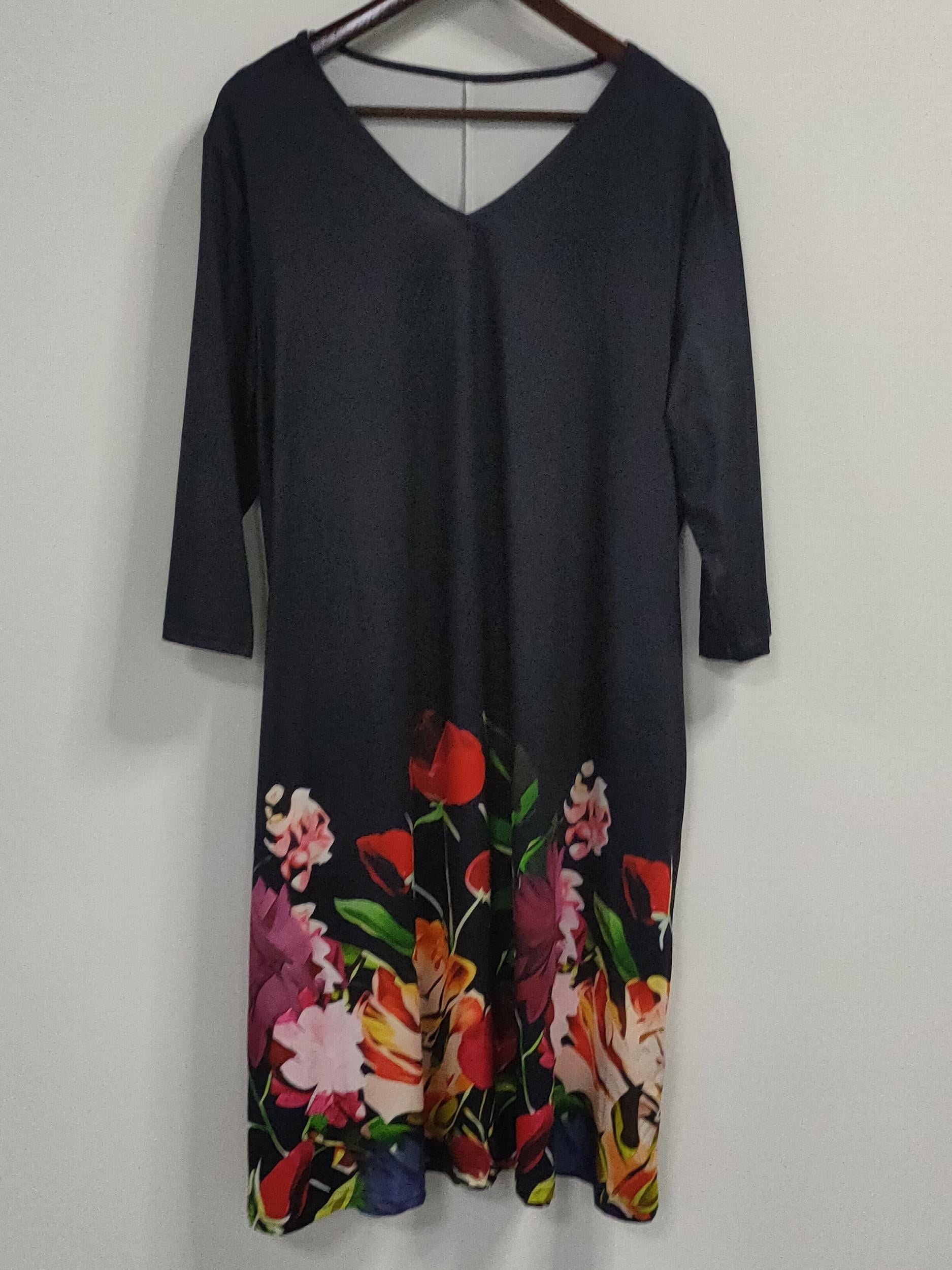  Floral Print V Neck Dress With Pockets