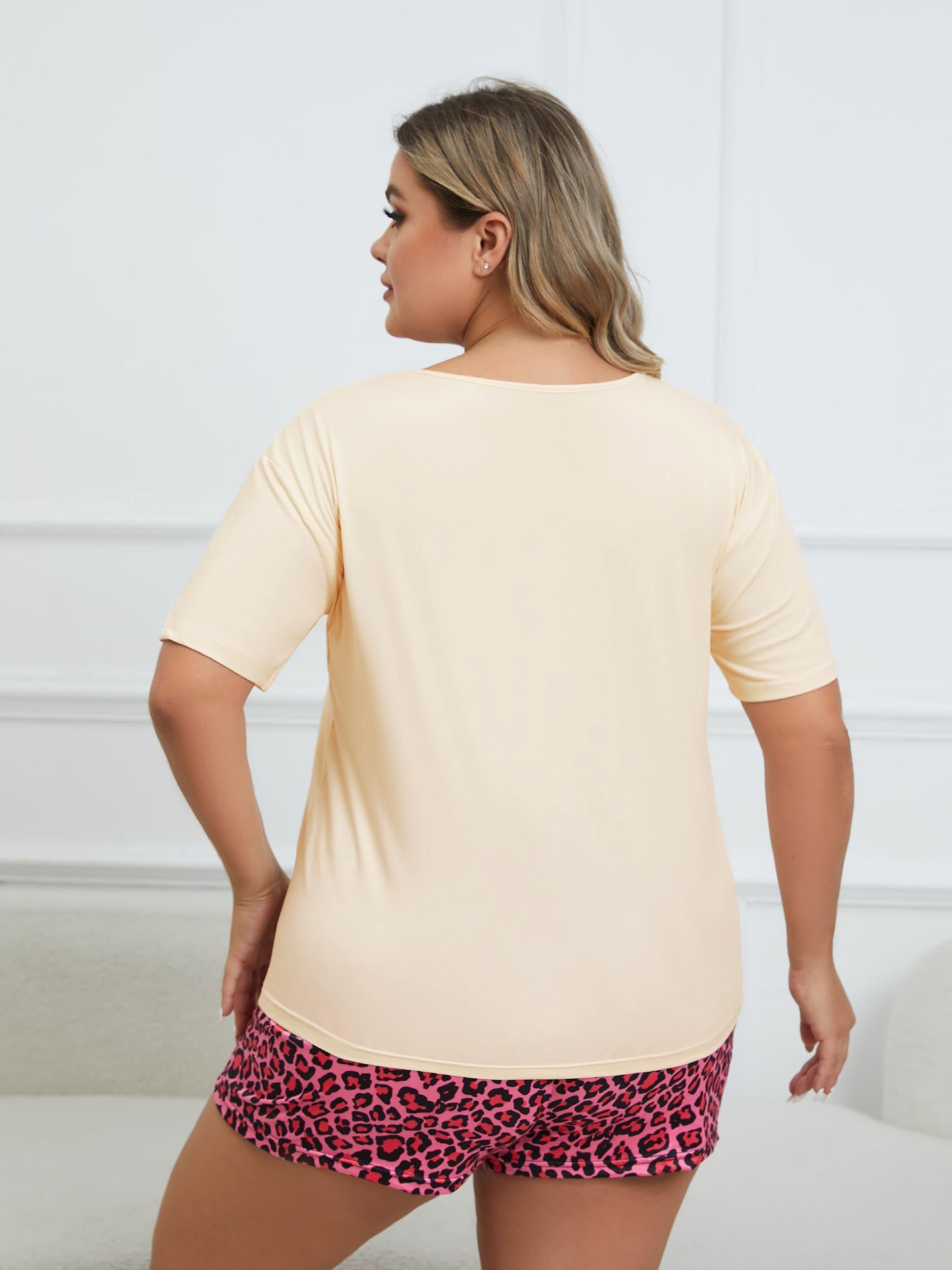  Leopard Print Tee & Bow Knot Shorts Pajama Set
