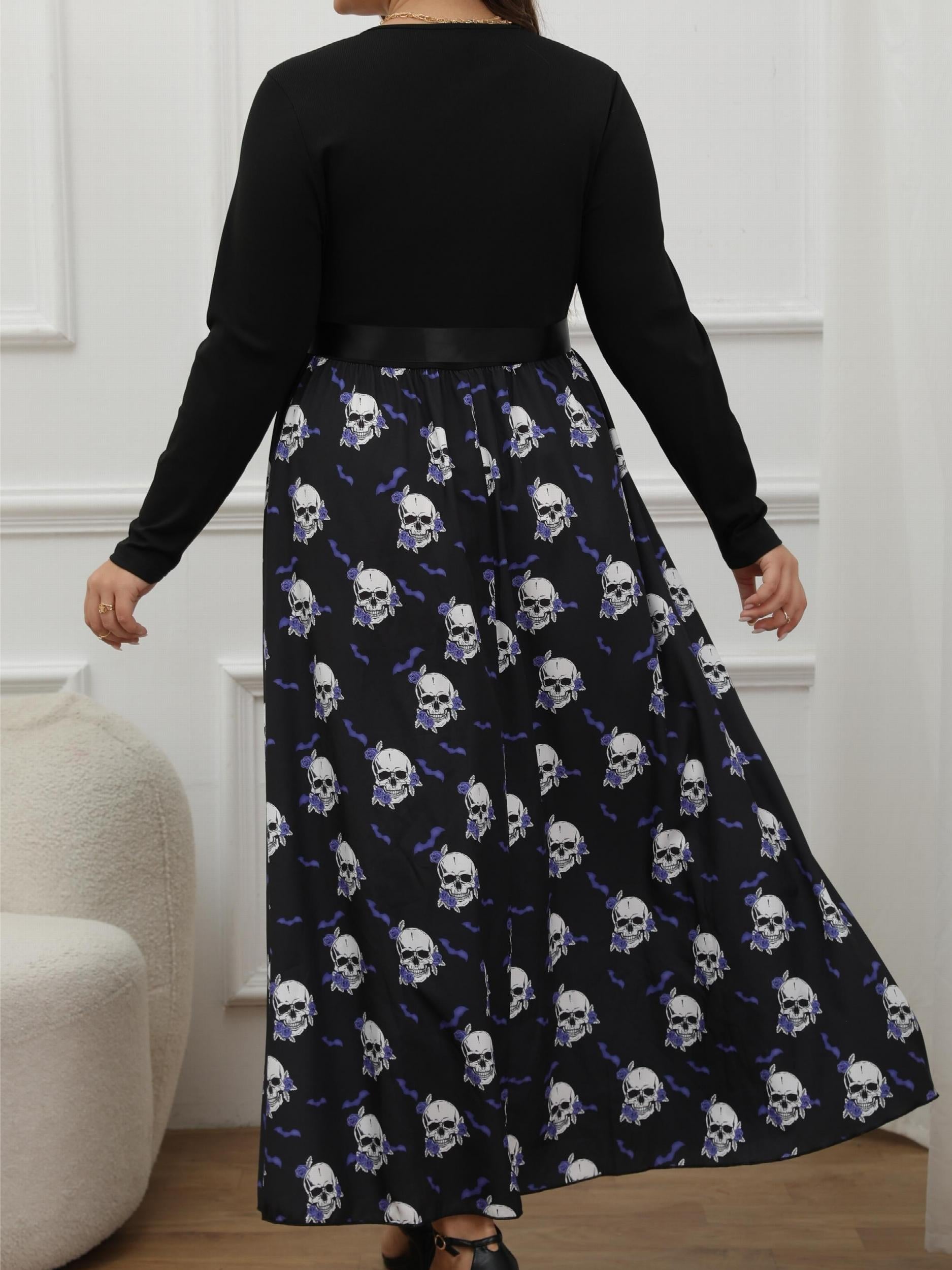  Skull & Bat Print Long Sleeve Maxi Dress