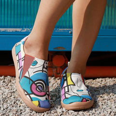 Women's Beauty Printed Shoes Round Toe Slip On Low Canvas Light Shoes