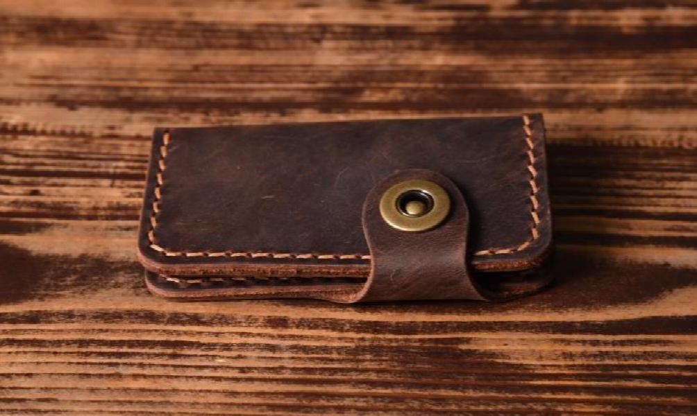 Leather Key Holder Men Women Smart Key Case Organizer
