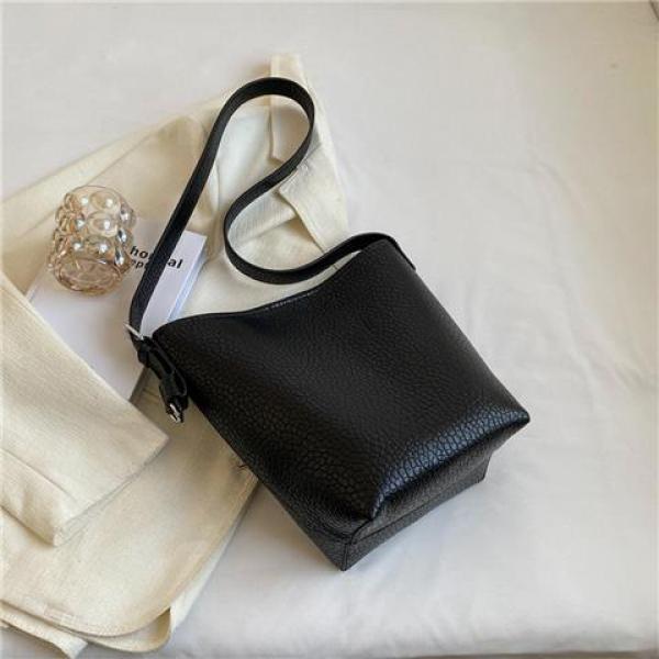 High-Grade Women's Bucket Bag Fall Winter Large Capacity