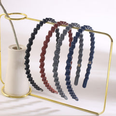 4Pcs Set Toothed Headband and Versatile Non-Slip Wavy Hair Accessories