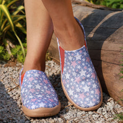 Women's Colorful Stars Pattern Slip On Low Round Toe Flat Canvas Shoes