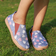 Women's Heart Pattern Canvas Slip On Flat Shoes