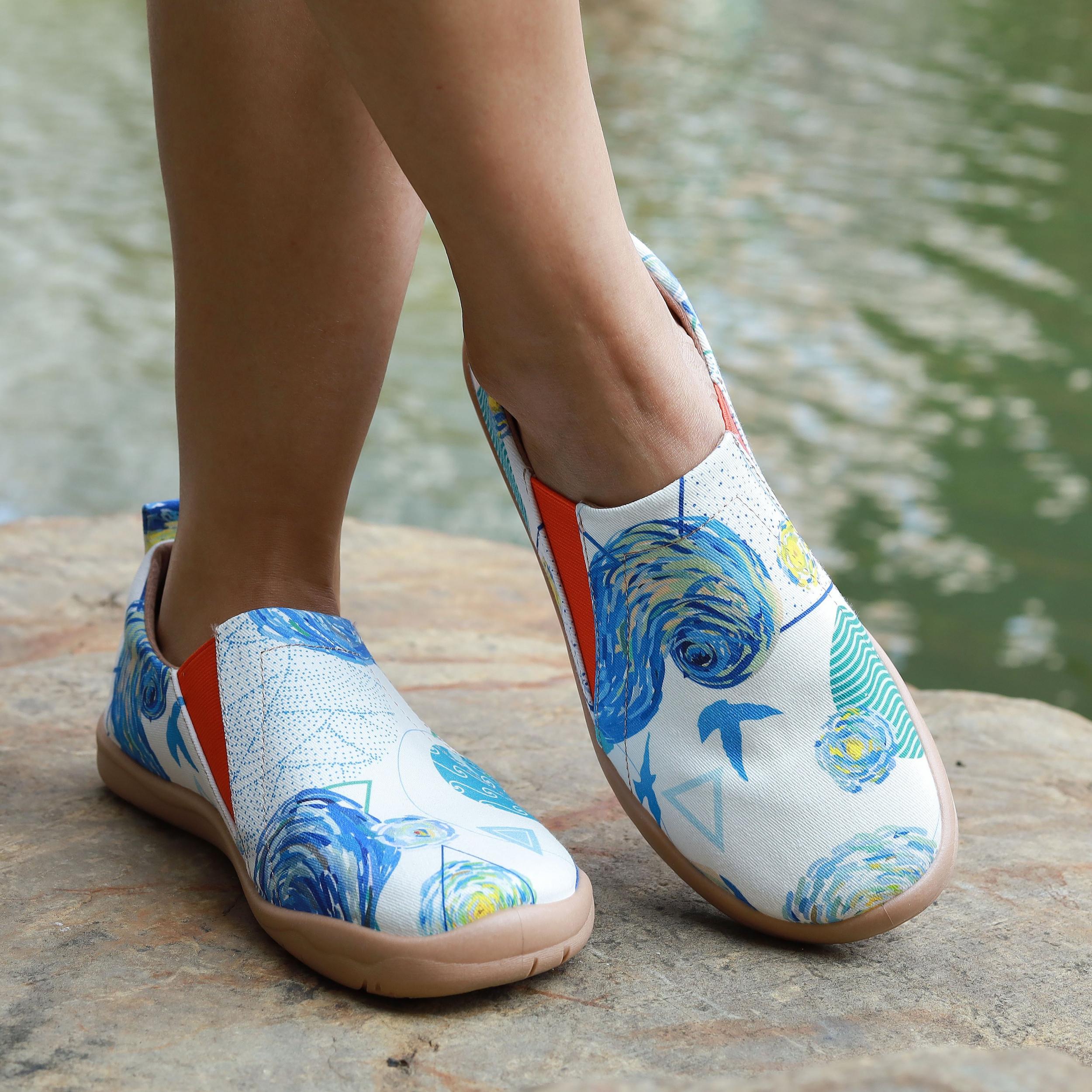 Women's Print Flat Loafers Slip On Shoes Comfy Travel Shoes