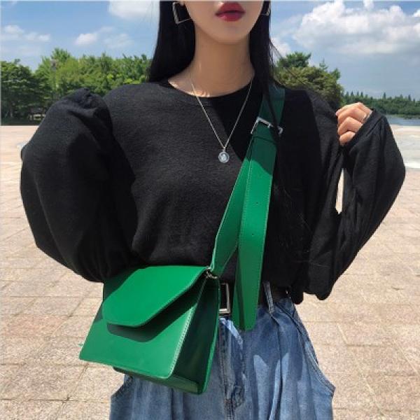 Red Happy Tofu Shoulder Bag Mini Square Chain Small Bag