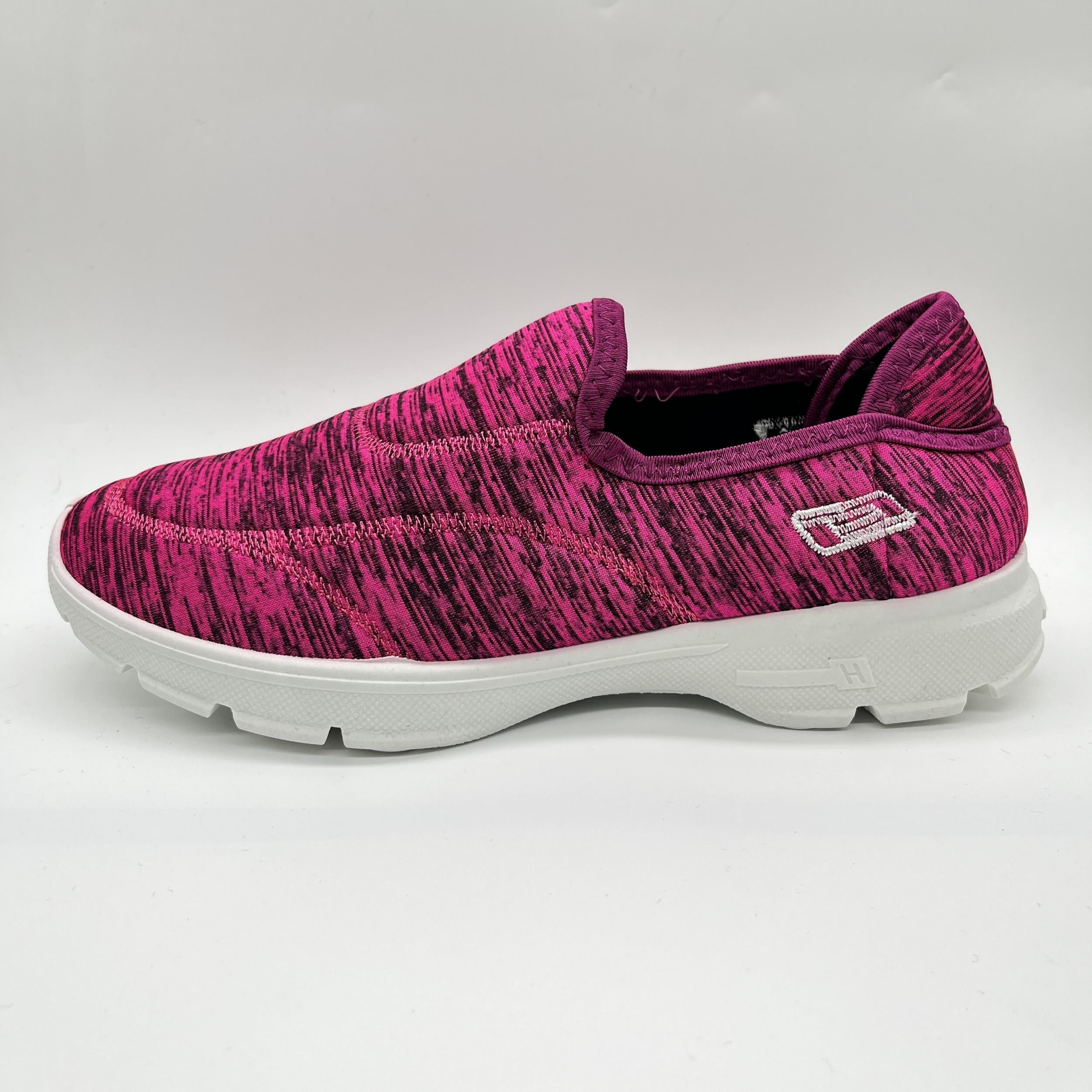 Women's Comfort Slip On Sneakers Low Top Breathable Sporty Shoes