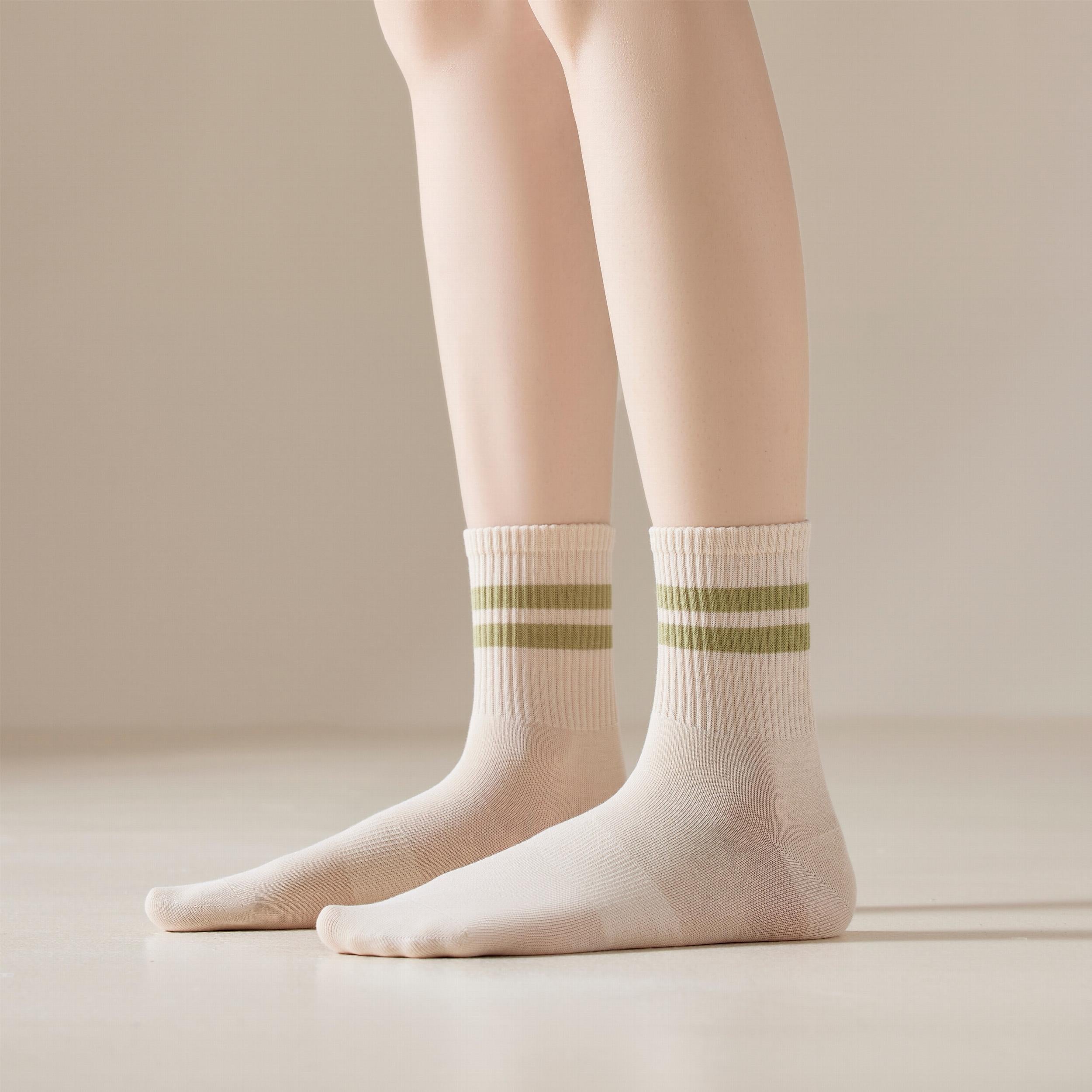 5 Pairs Stripe Print Ribbed Socks Soft Mid Tube Women's Stockings
