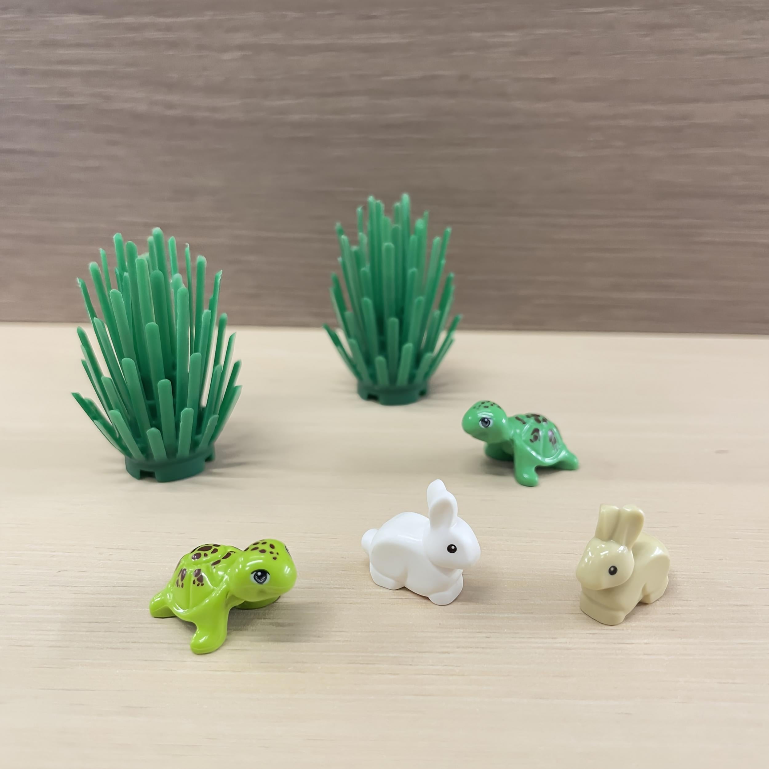 Mini Animal Scene with Rabbit, Turtle, and Frog Playset