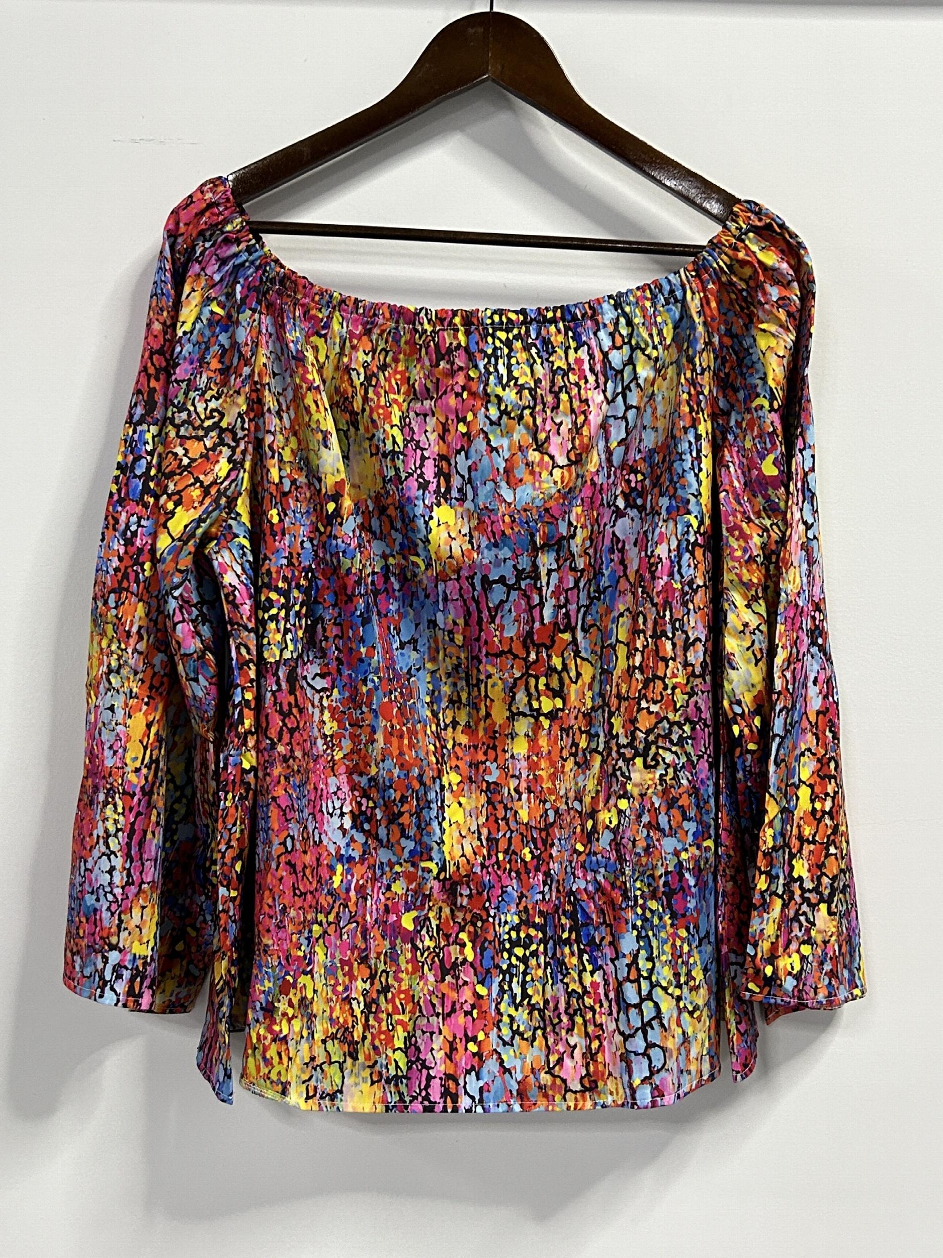  Allover Print Off Shoulder Top & Shorts Set