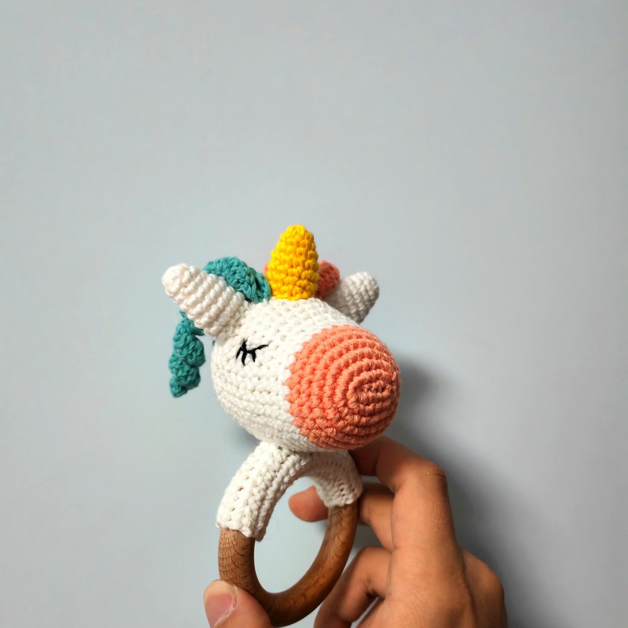 Little Unicorn Bracelet Rattles Doll Ideal Gift for 0-3 Year Olds